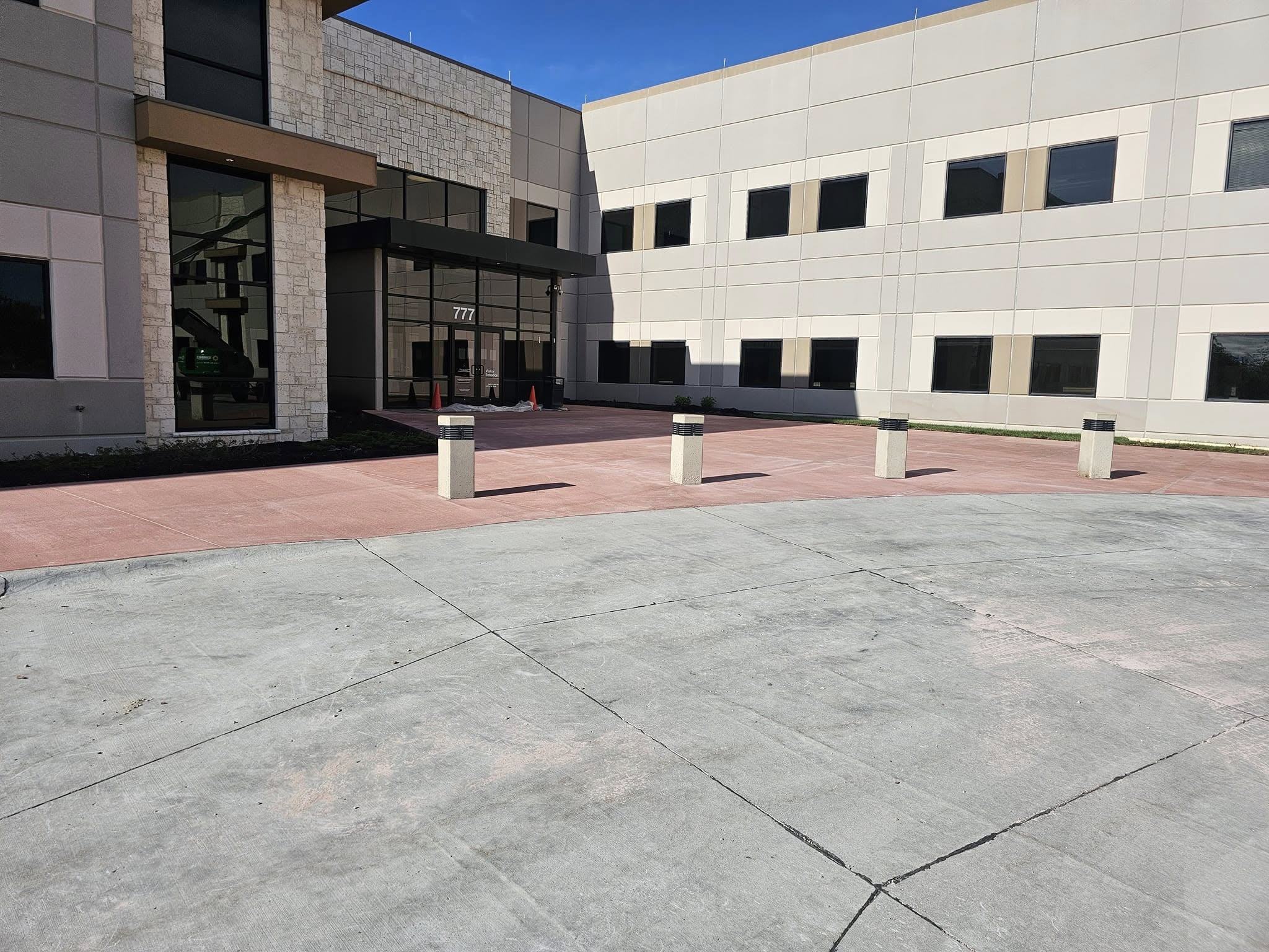 Concrete company AXC LLC in Knoxville, TN