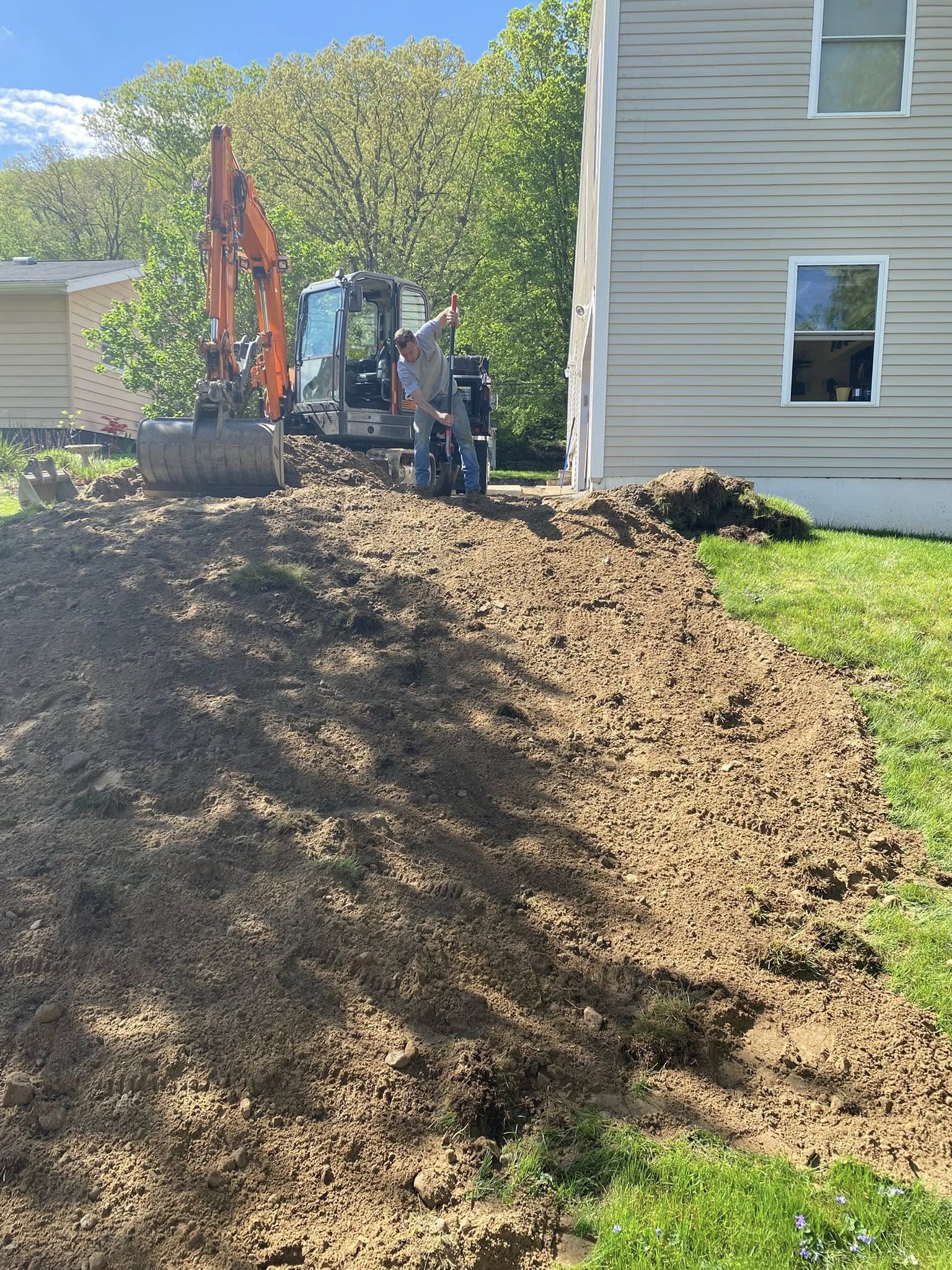  for Davis Services LLC in Bethany, CT