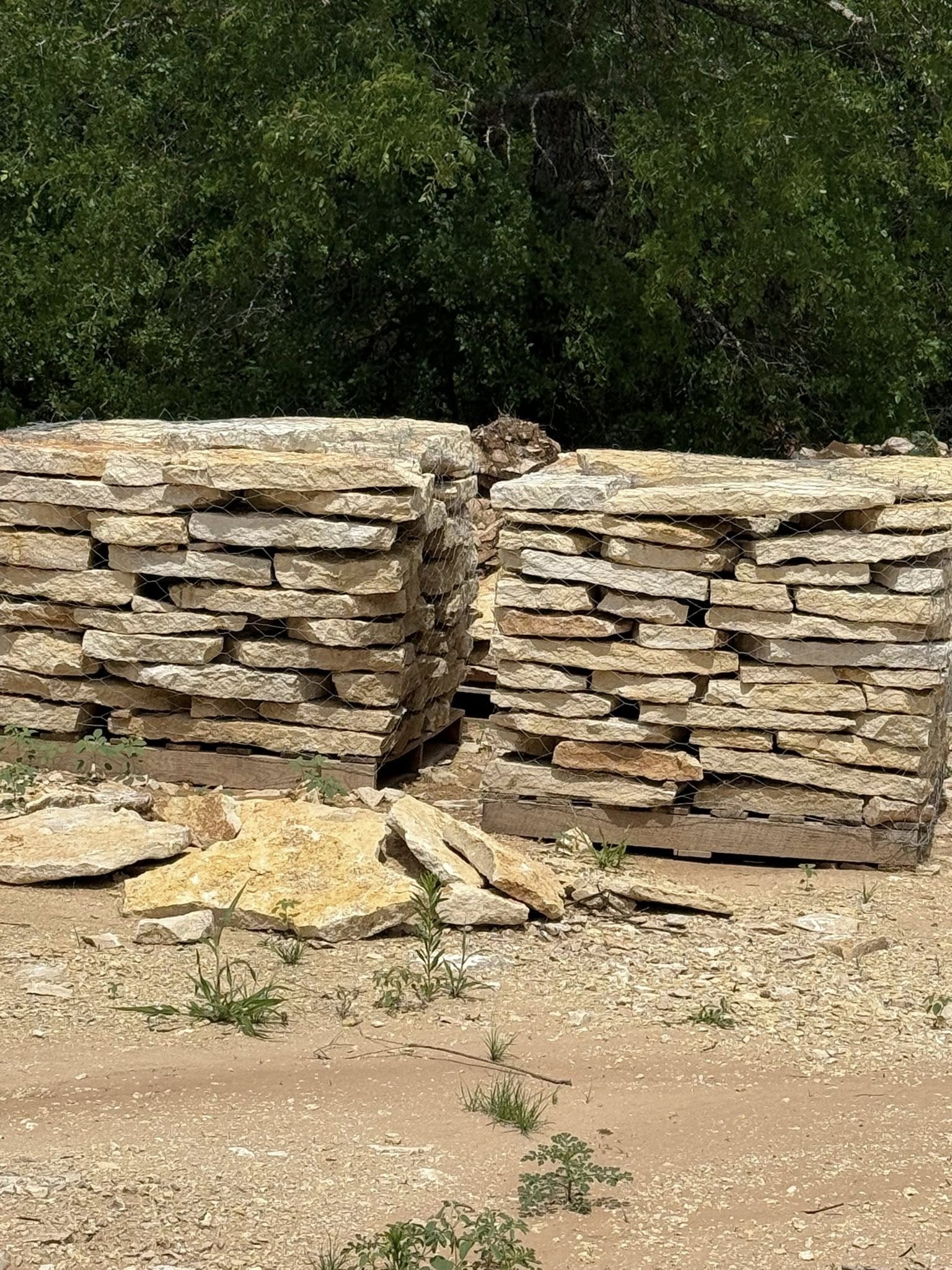  for Hernandez Masonry & Concrete LLC in Granbury, TX