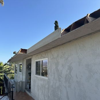 Roofing company Mister Roofing Inc in Bonita, CA