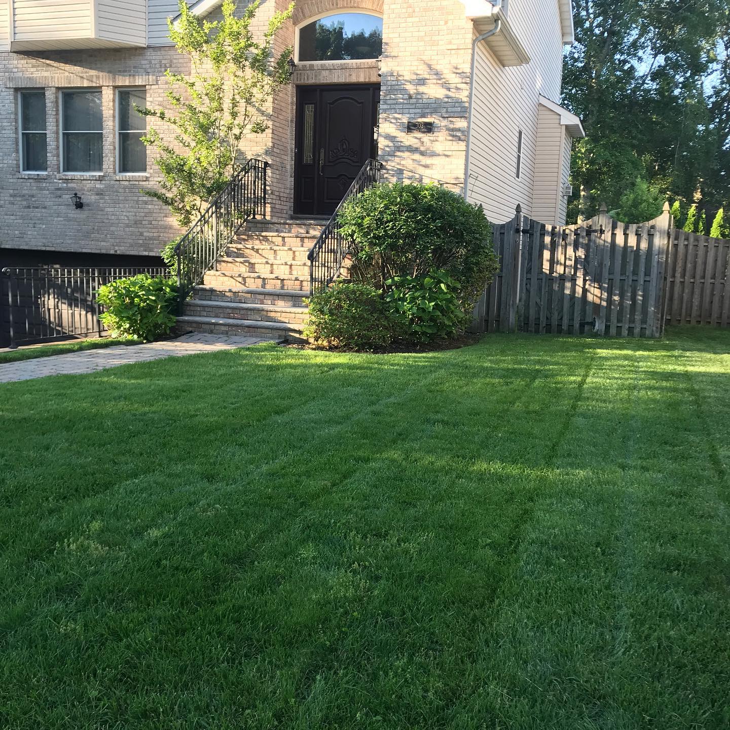  for LGZ Landscaping LLC in Belleville, NJ