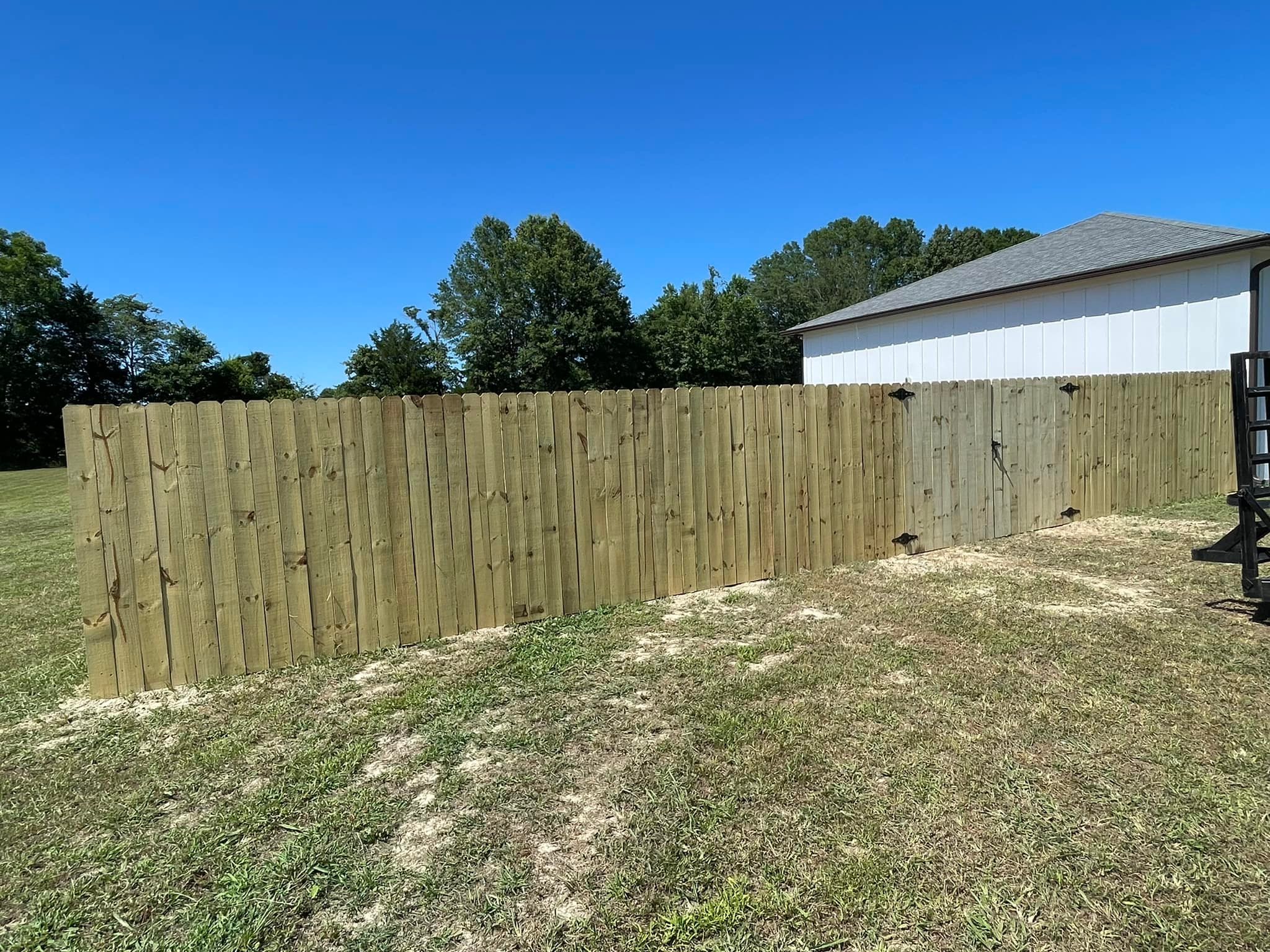 Fencing company Pennington Fence Co in Tupelo, MS