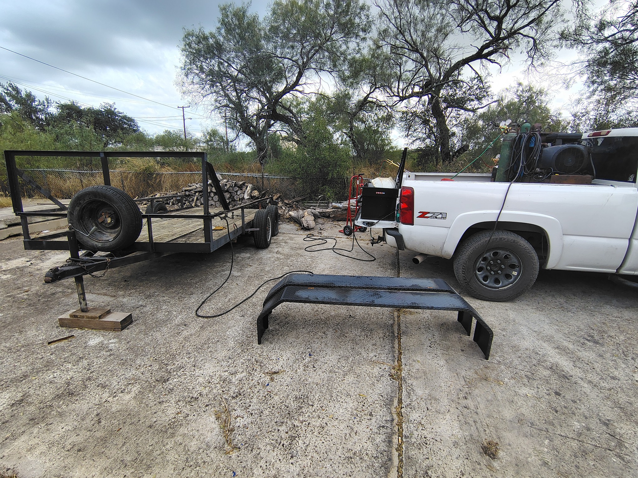  for Everyday Welding Co. in Laredo, TX