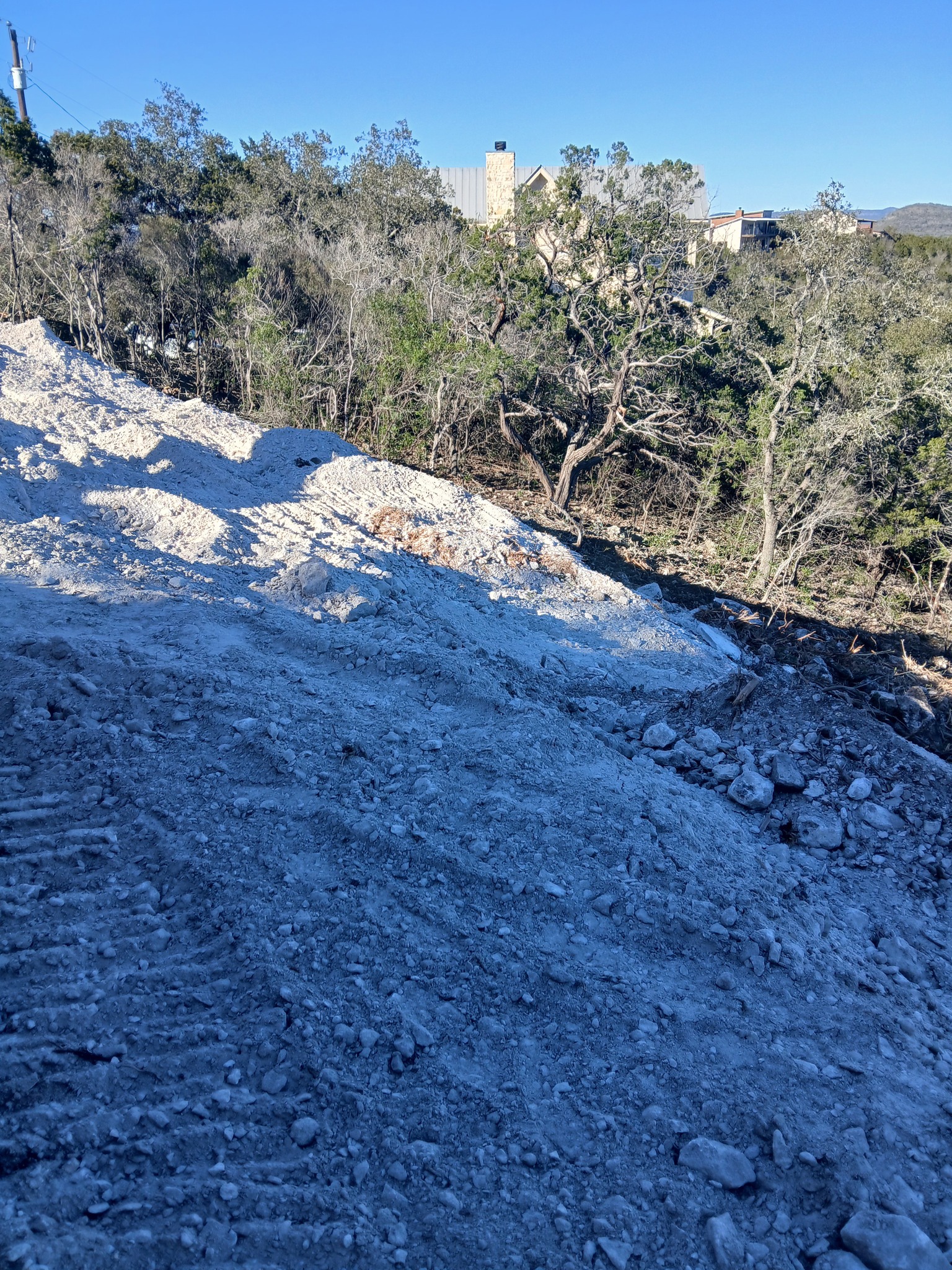  for Thompson Construction in Uvalde, TX