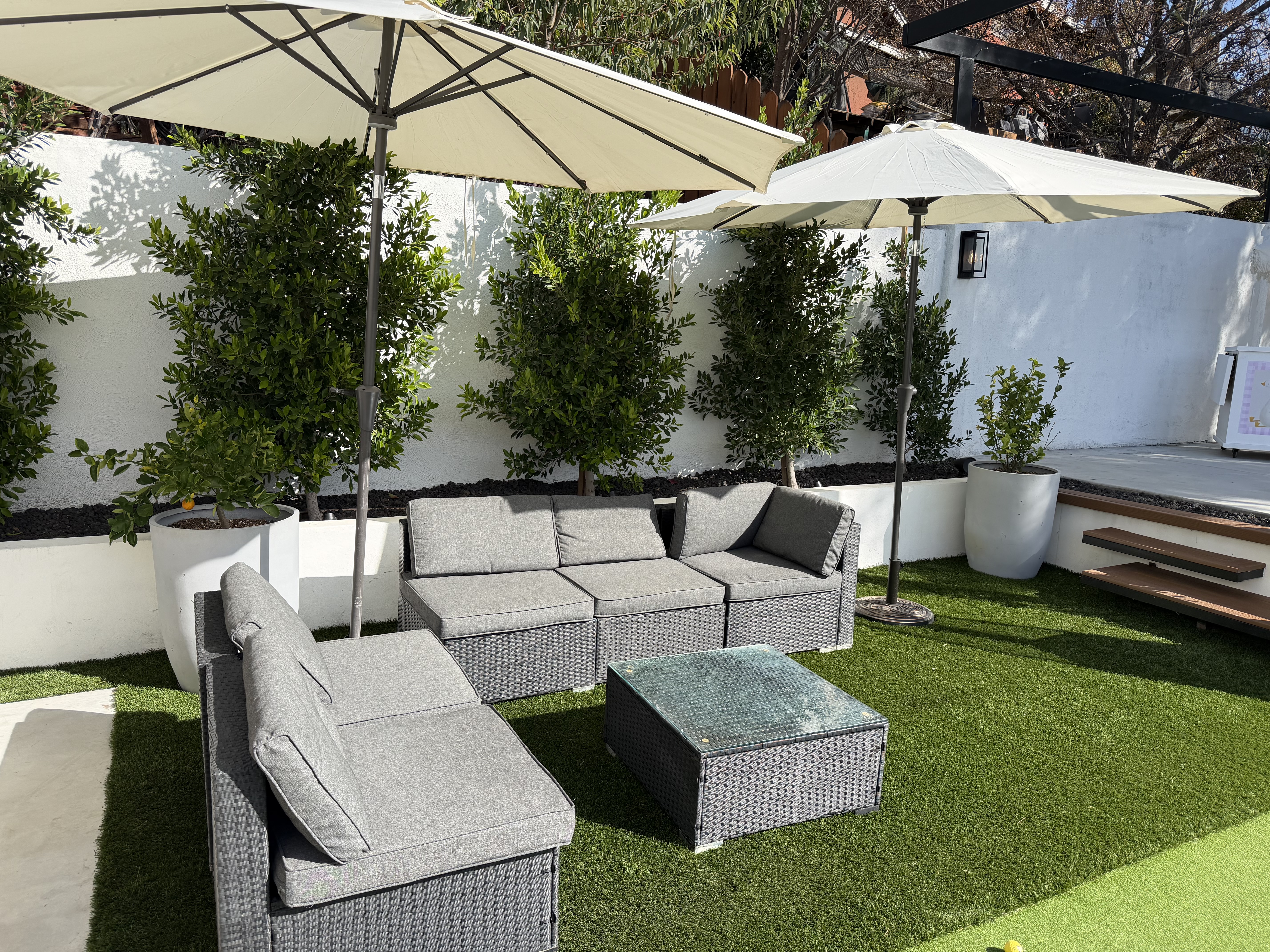  for DLux Outdoor Creations in Orange County, CA