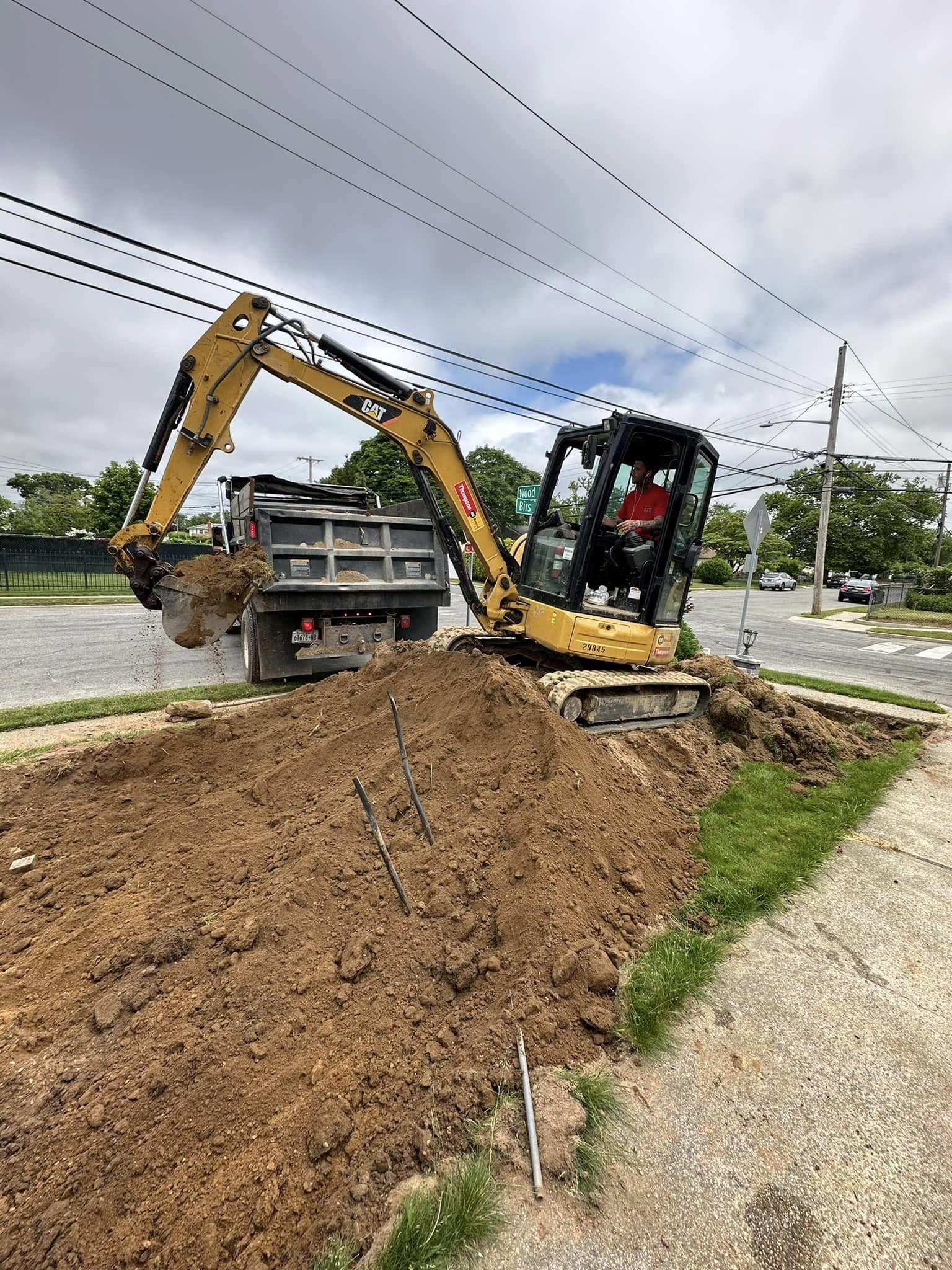 Excavating Company company High Idle Excavation in South Farmingdale, NY