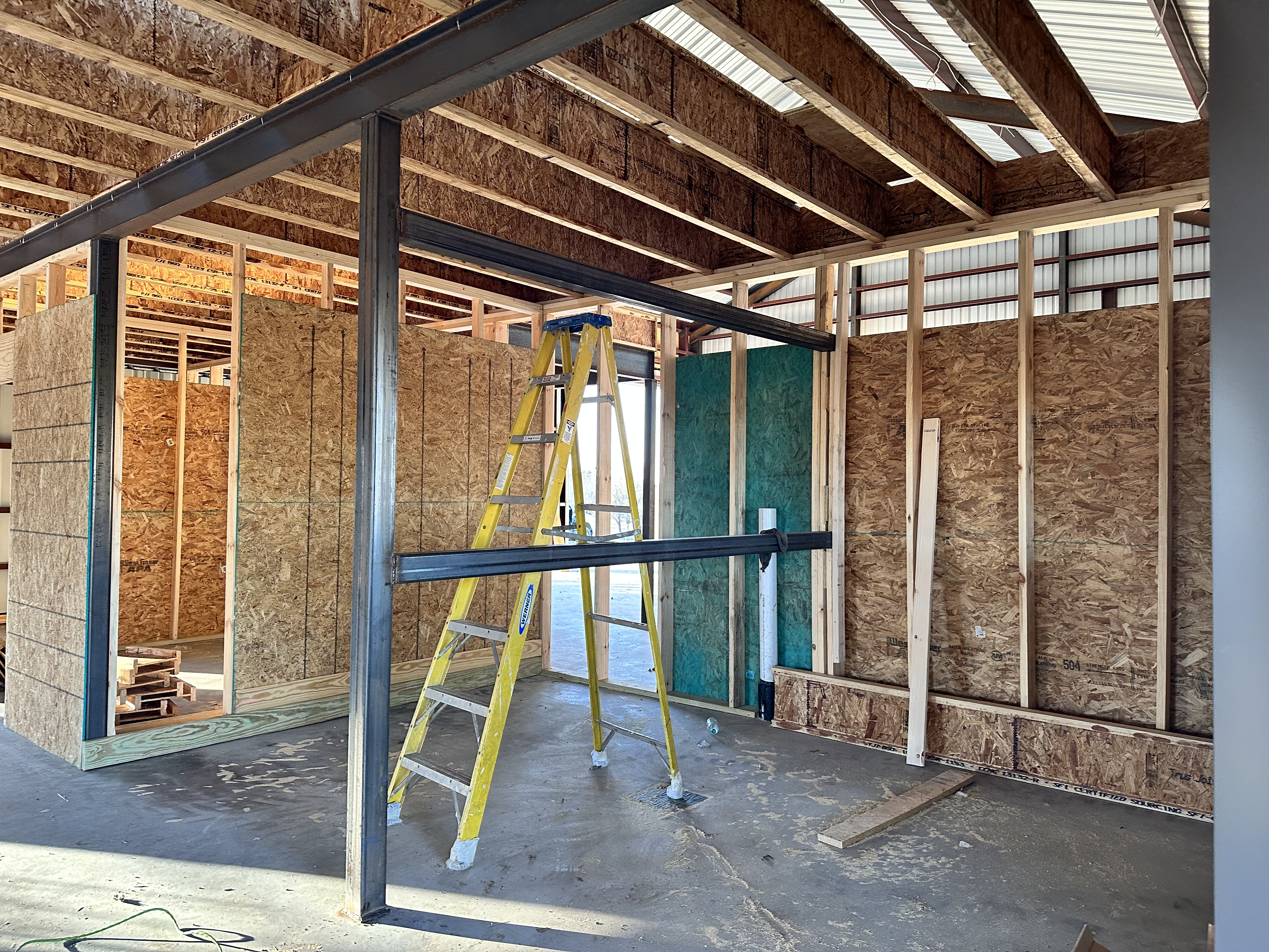  for CR Fabrication in Royse City, TX