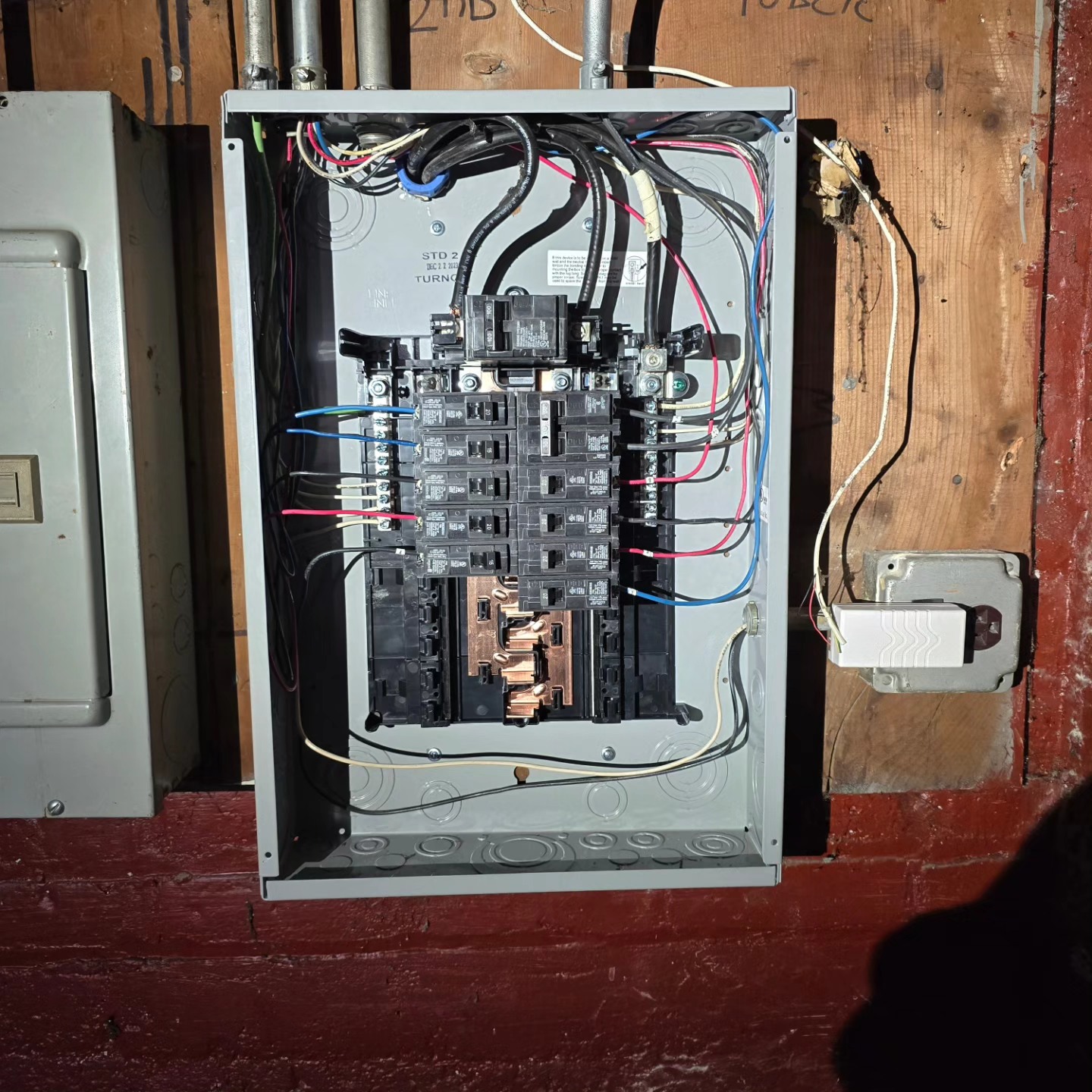 Electrician company Grunt Electric in Bensenville, IL