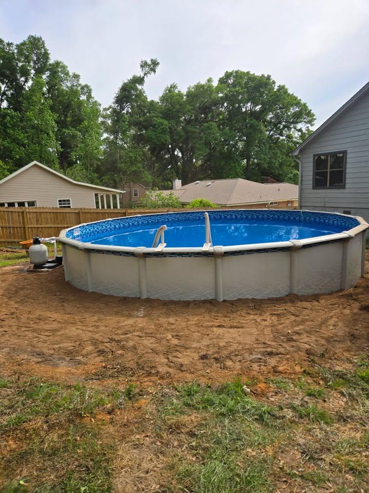 Down & Dirty Pool Service team in Crawfordville, FL - people or person
