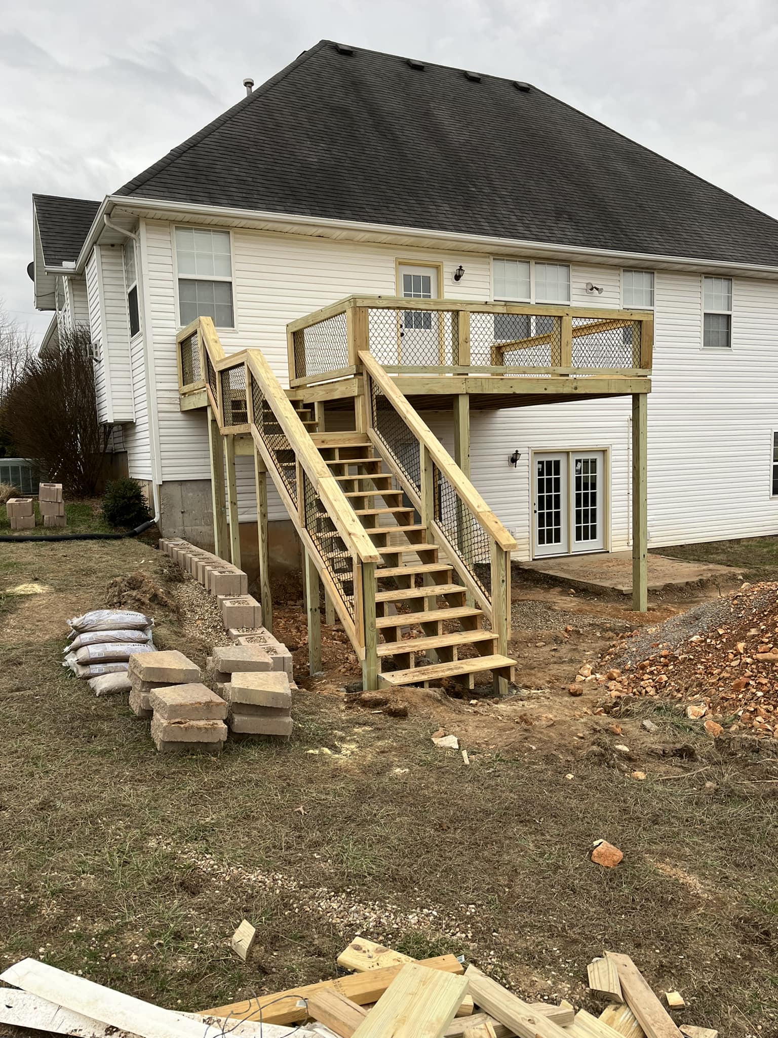 Construction & Remodeling Company company Cloud Decking in Mount Vernon, MO