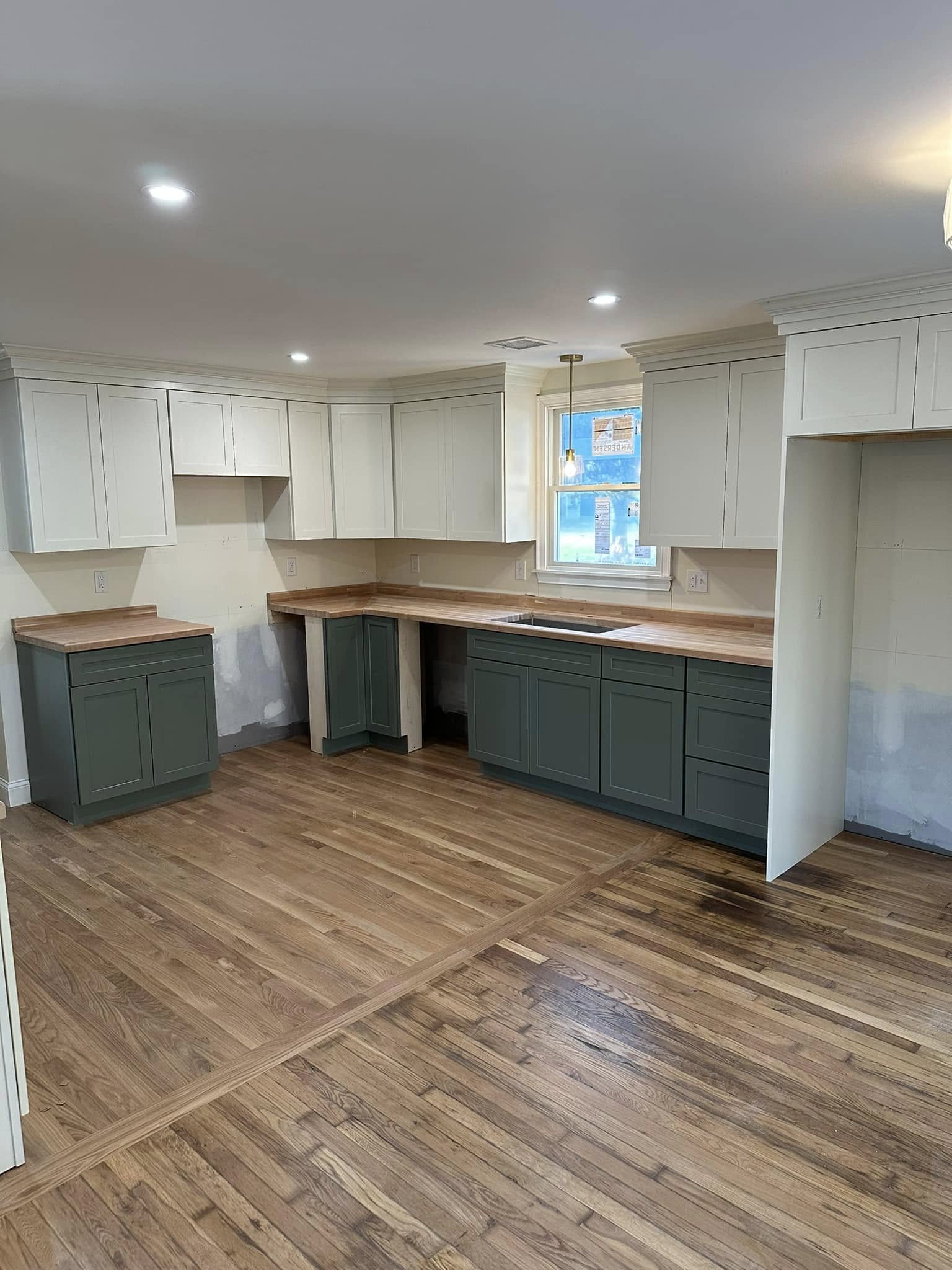 construction & remodeling company CSB Quality Home Improvement in Brockton, MA