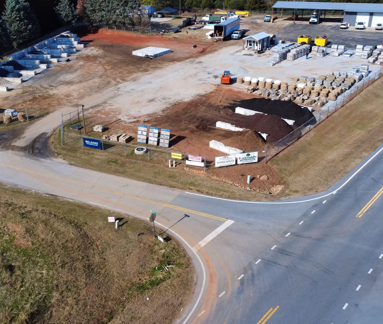 Outdoor Equipment Store company Premier Outdoor Supplies in Hartwell, GA