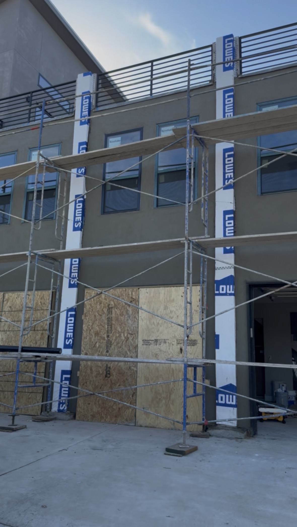  for LIV Roofing Services in Liberty Hill, TX
