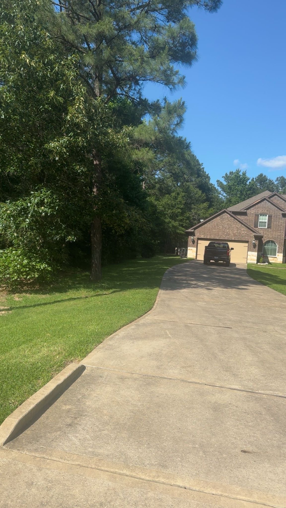 Landscaping company Total Terrain Services in Montgomery, TX