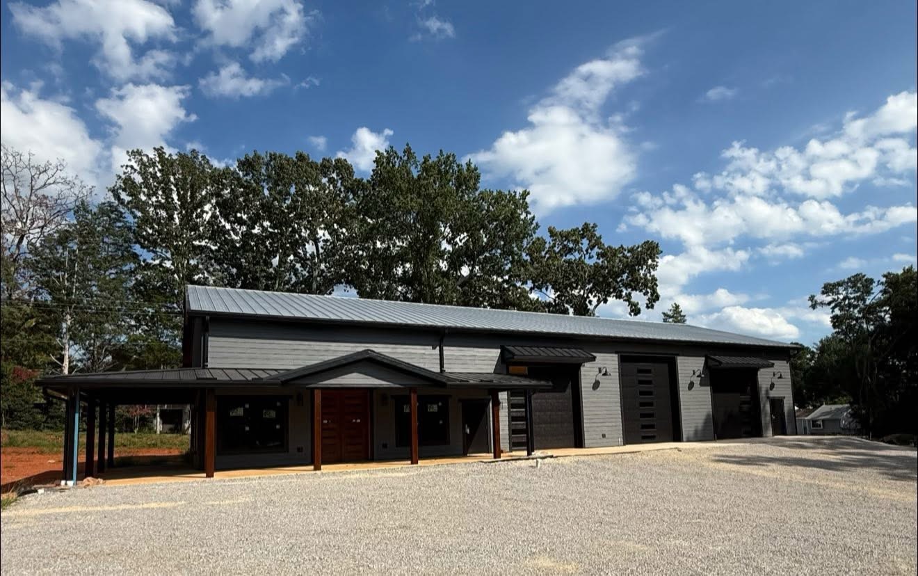 J & J Specialties team in Lexington , SC - people or person