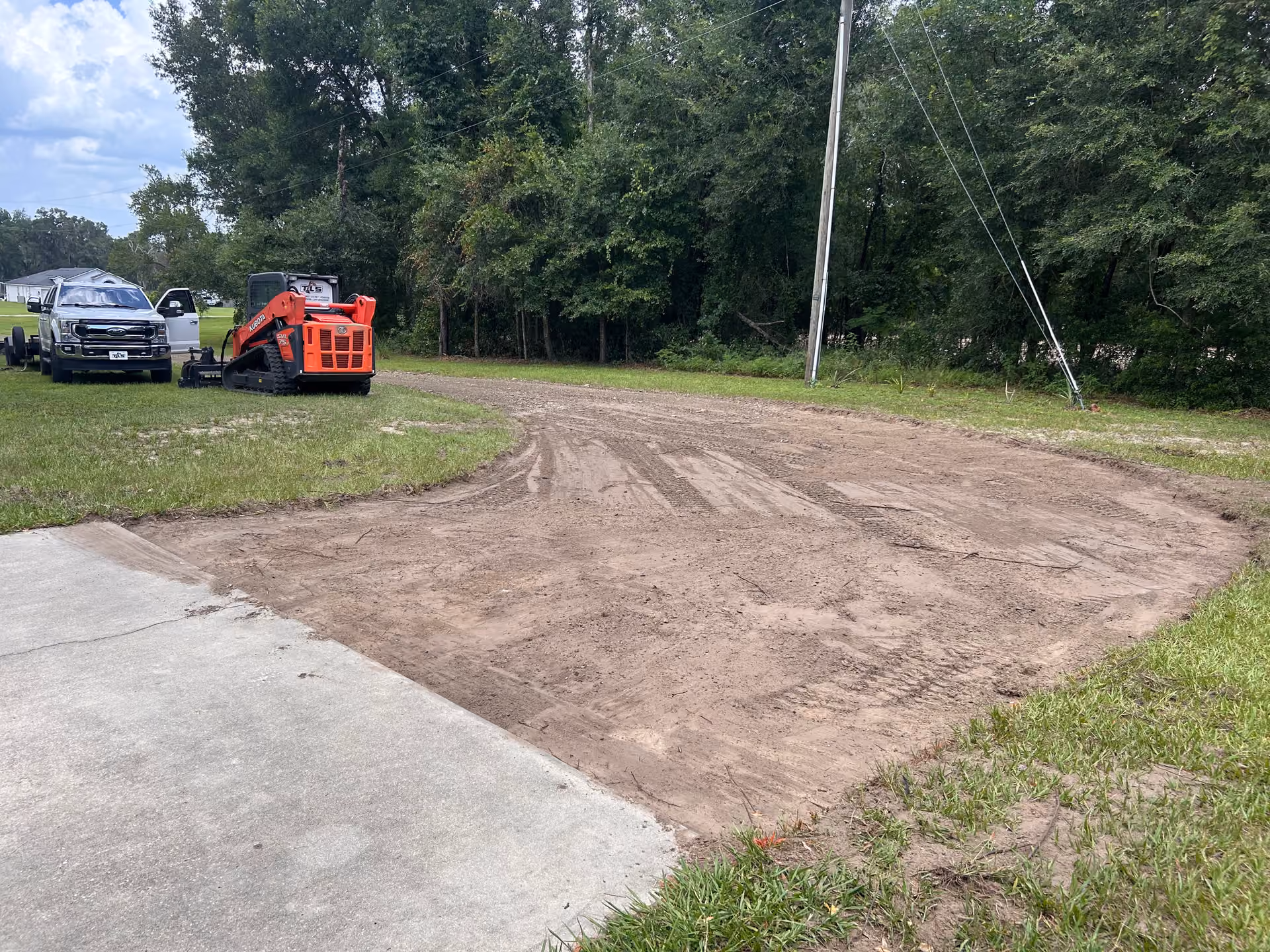 Driveway Reconditioning With Asphalt Millings - No Full Replacement Needed