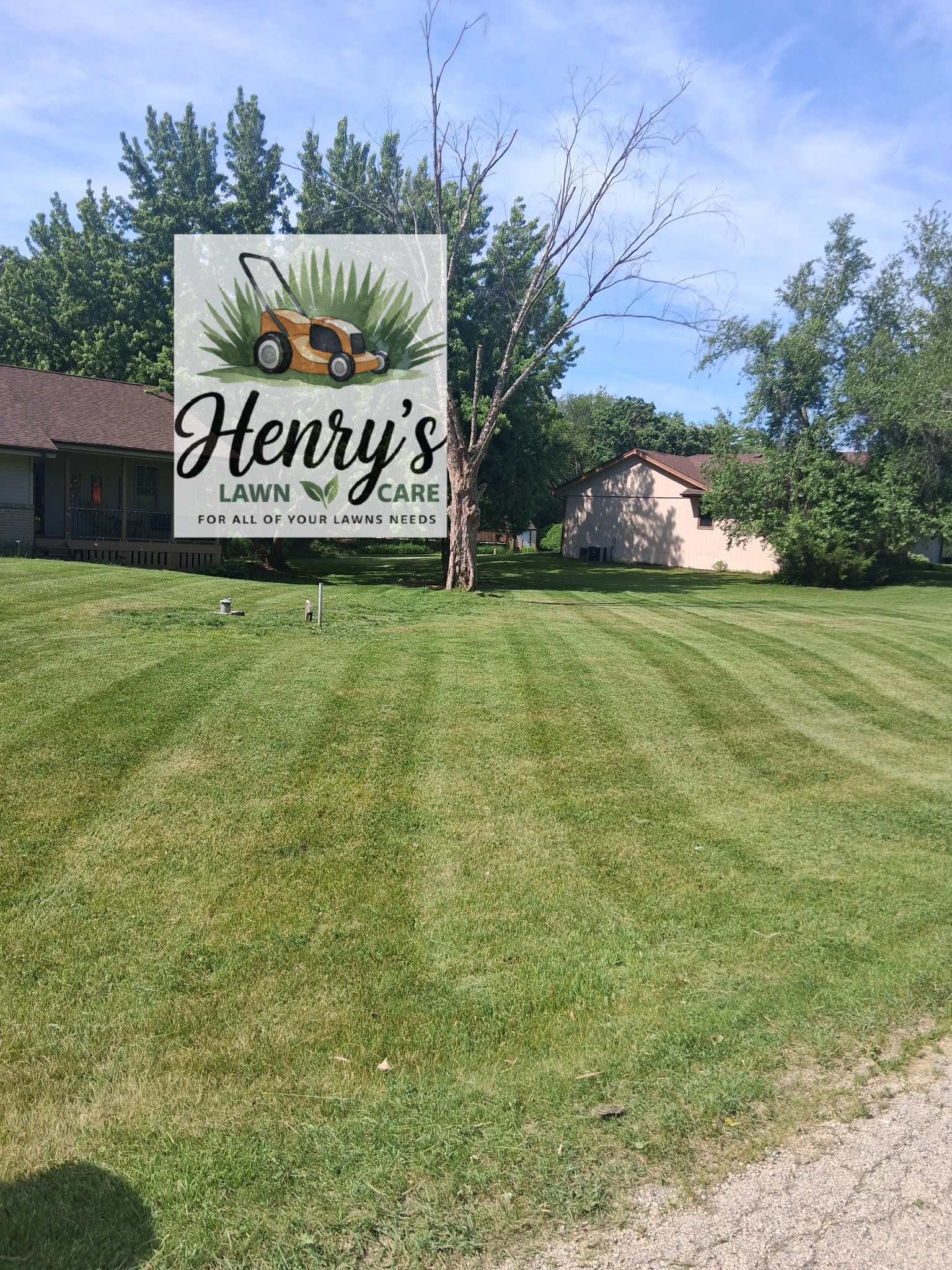  for Henry's Lawn Care in Rockford, IL