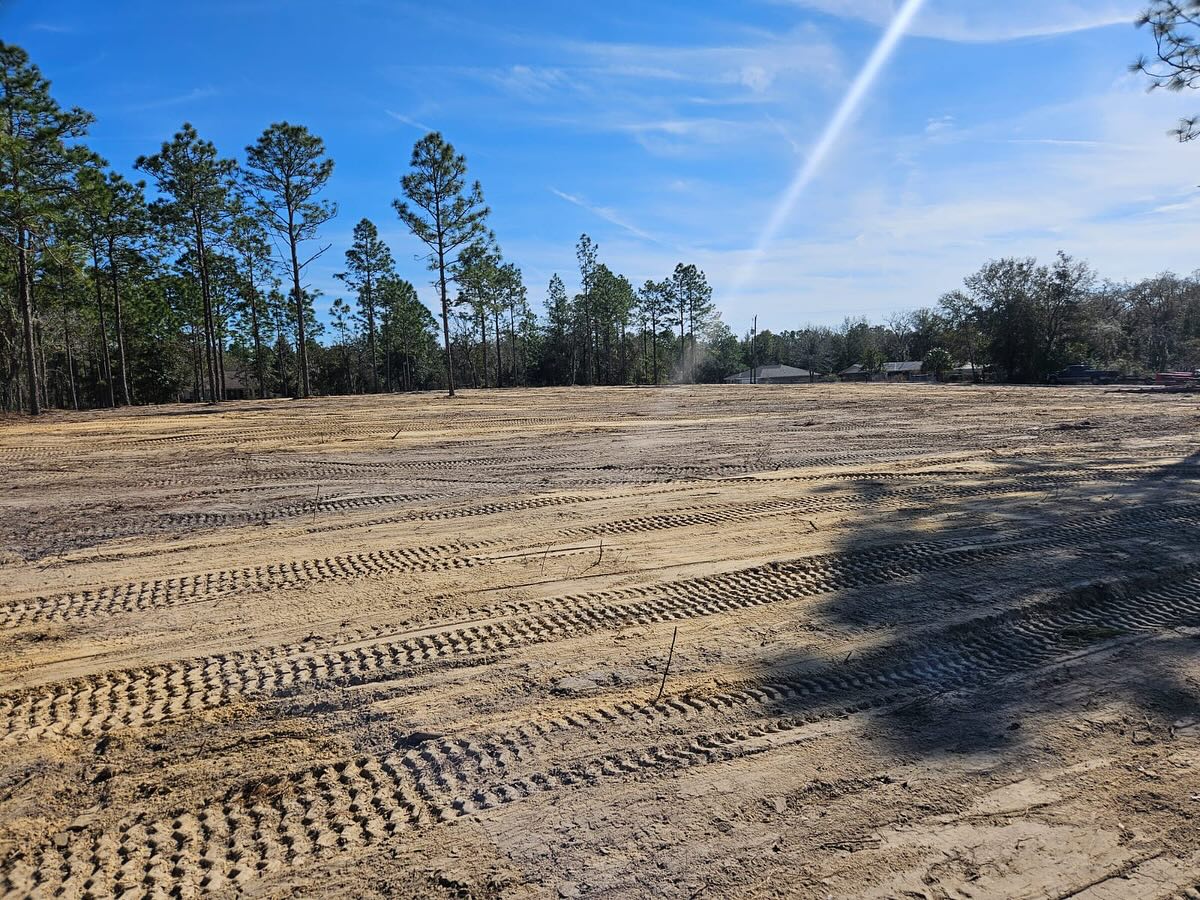 J & E Land Clearing, LLC. team in Dunnellon, FL - people or person