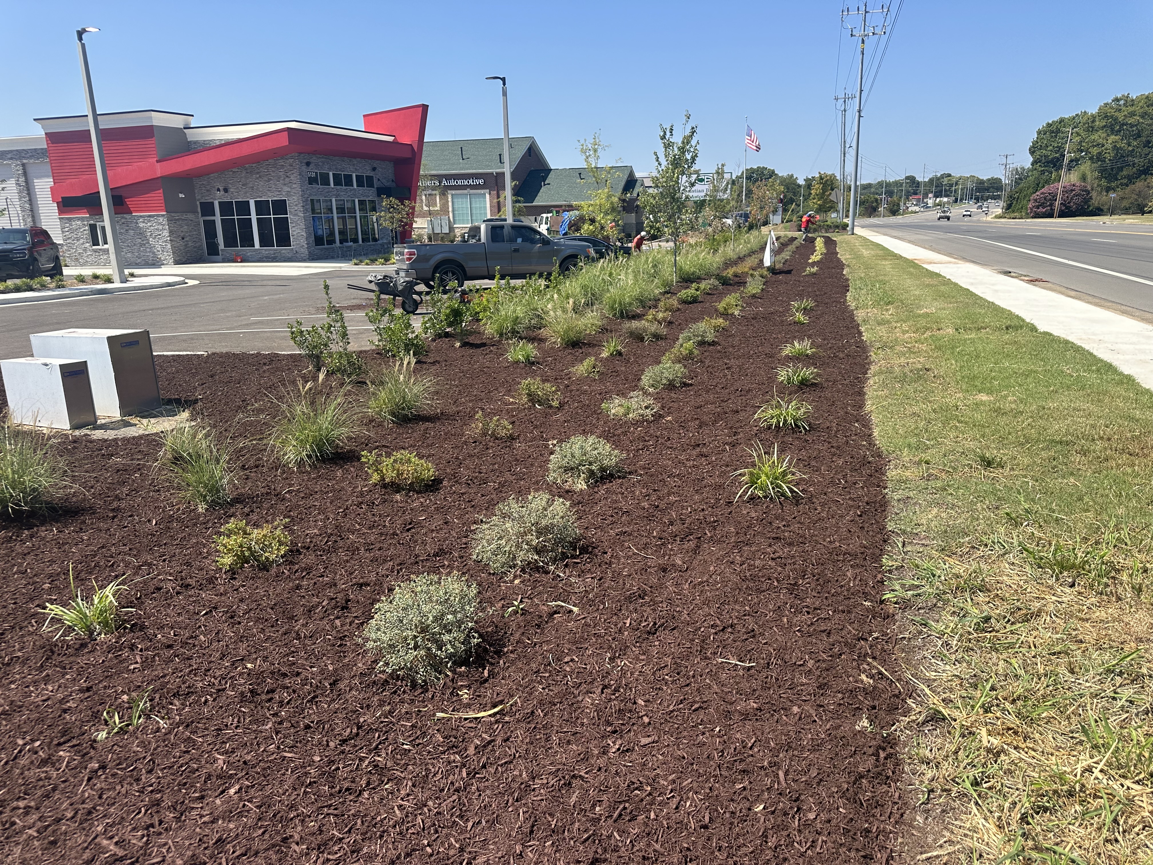  for The Right Price Right Choice Lawn Care Services in Murfreesboro, TN