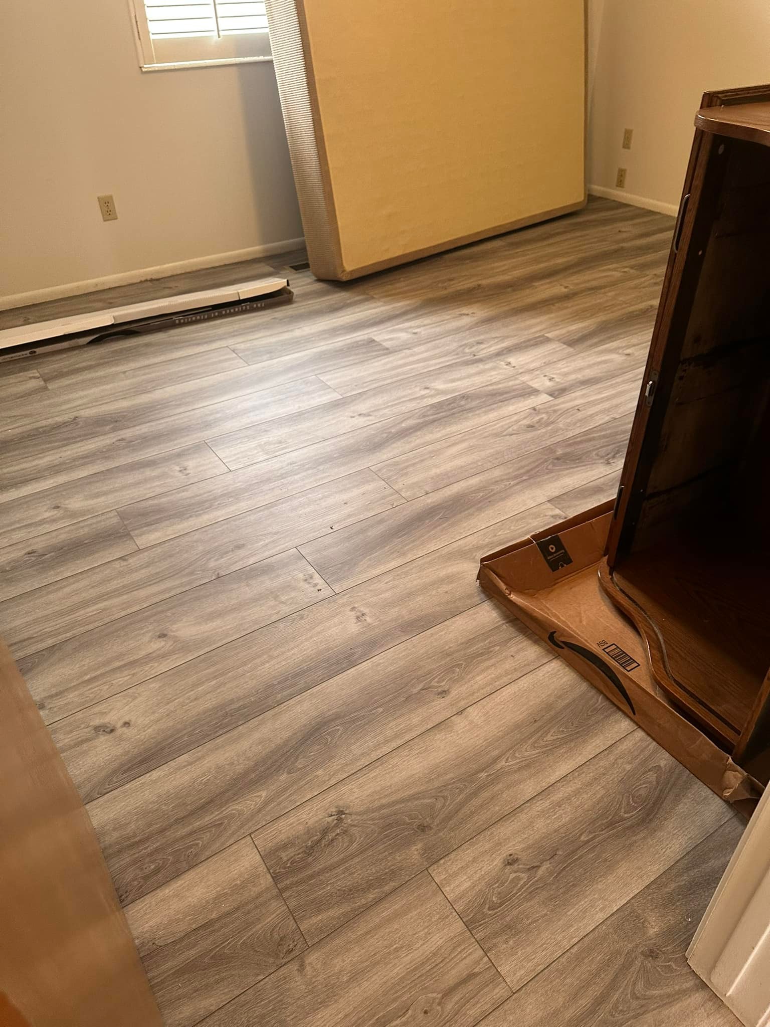 Flooring company AAA Flooring of Utah in Tooele, UT