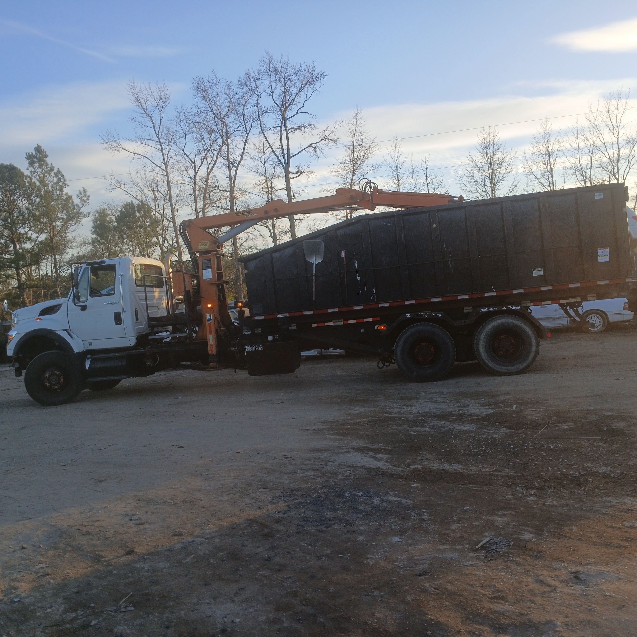 tree service company Kingdom Riderz Hauling And Tree Service in Tar Heel, NC