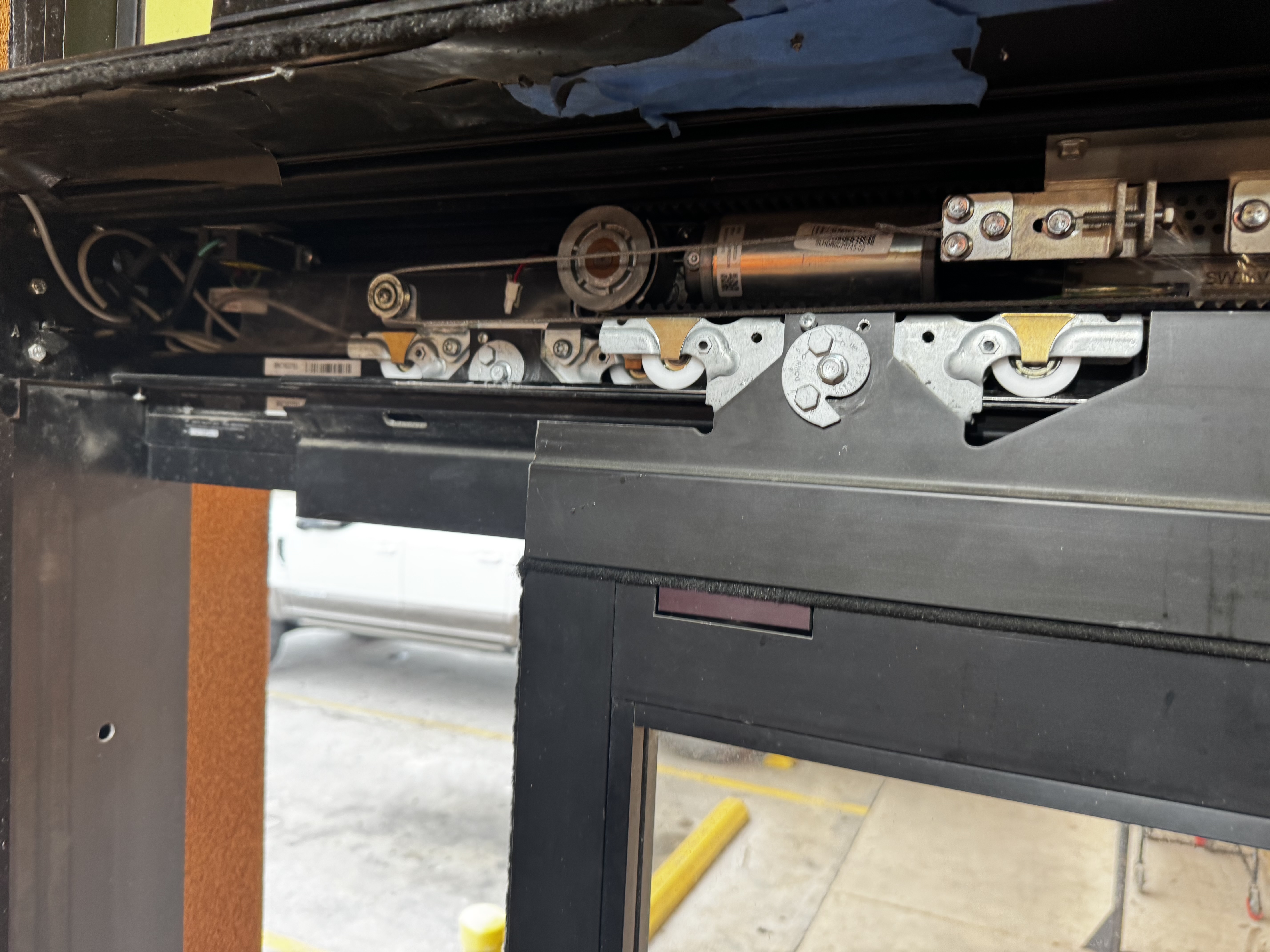  for Tiptop Door Solutions in Floresville, TX