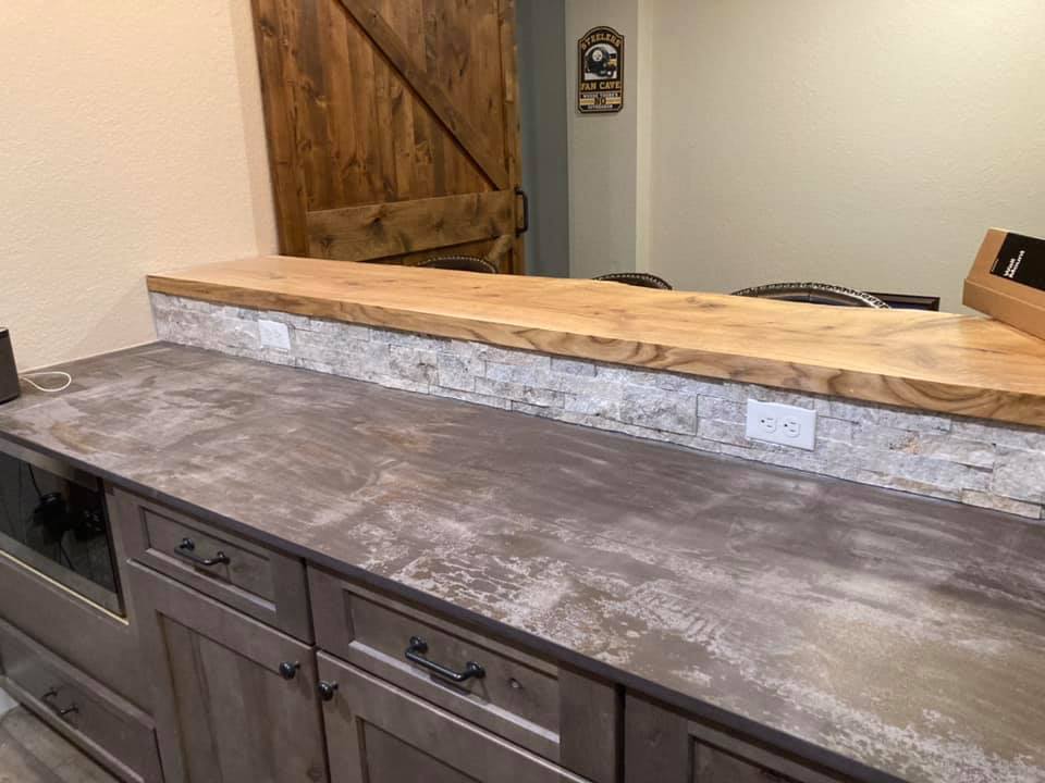 carpentry company Black Gold Construction & Design in Greeley, CO