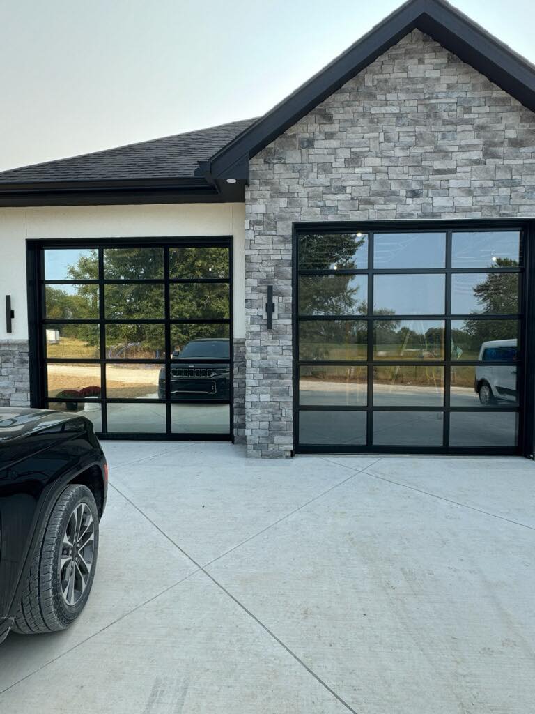  for JD Door & Contracting in Kansas City, MO