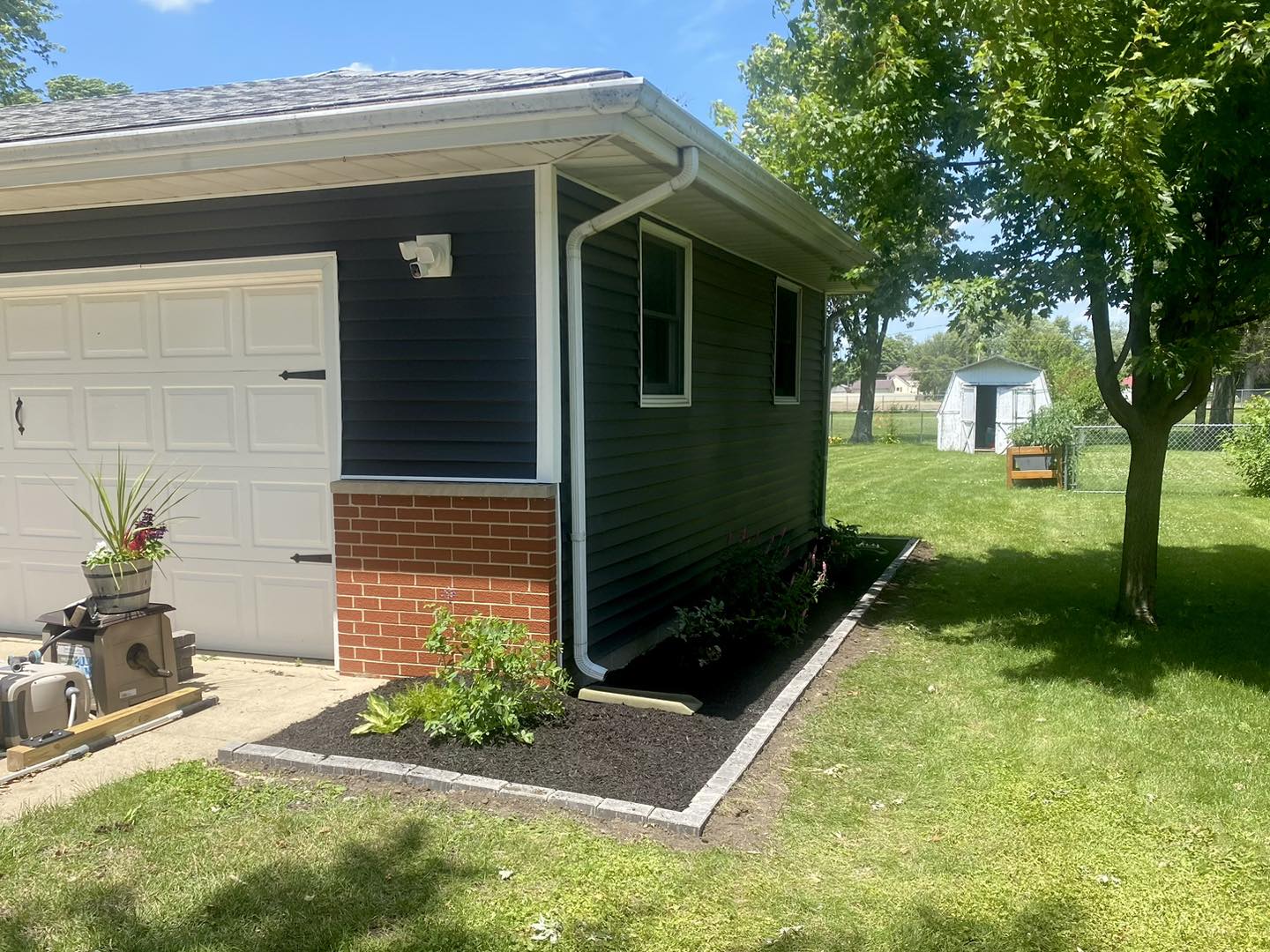  for Lawn Masters in Hoopeston, IL