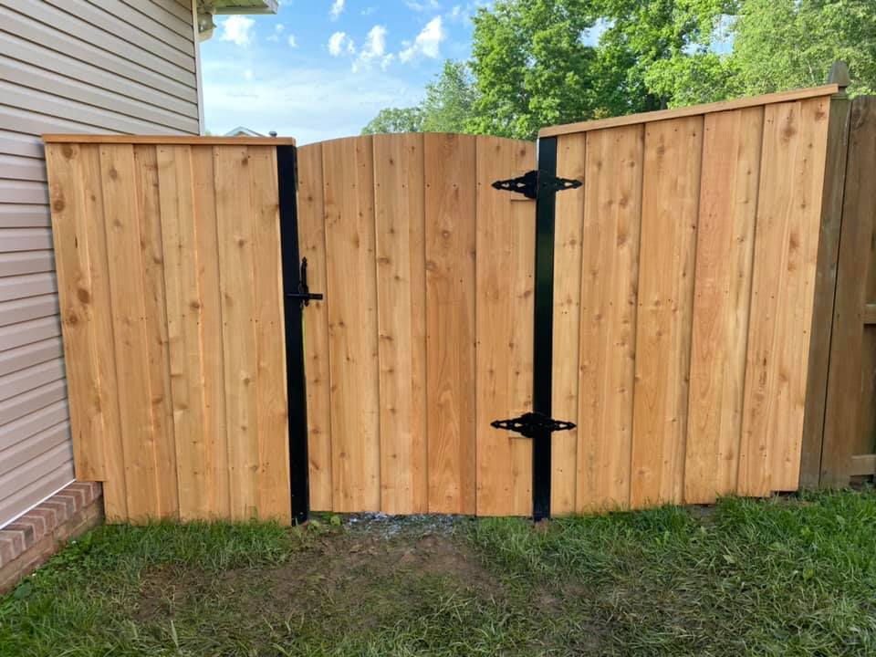  for B&J Fencing in Harviell, MO