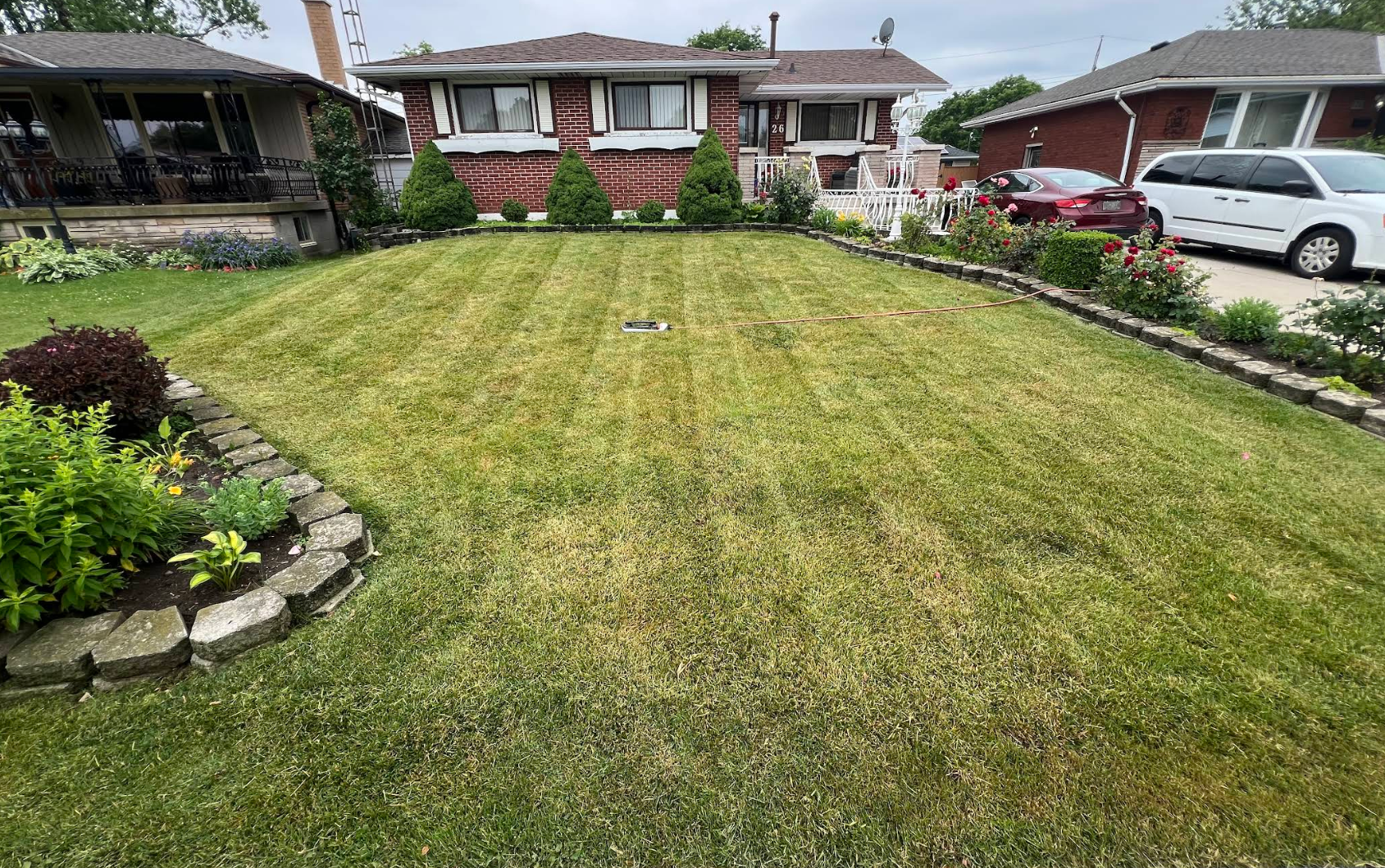  for CMN Exterior Maintenance in Hamilton, ON