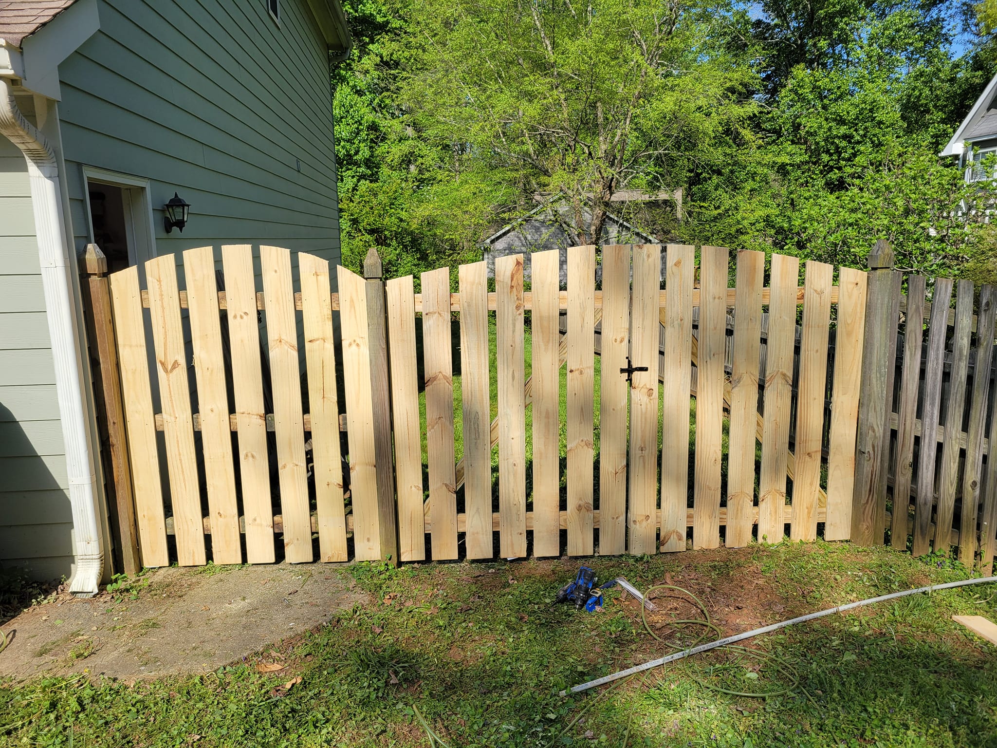 Fencing company Premier Fence in Marietta, GA