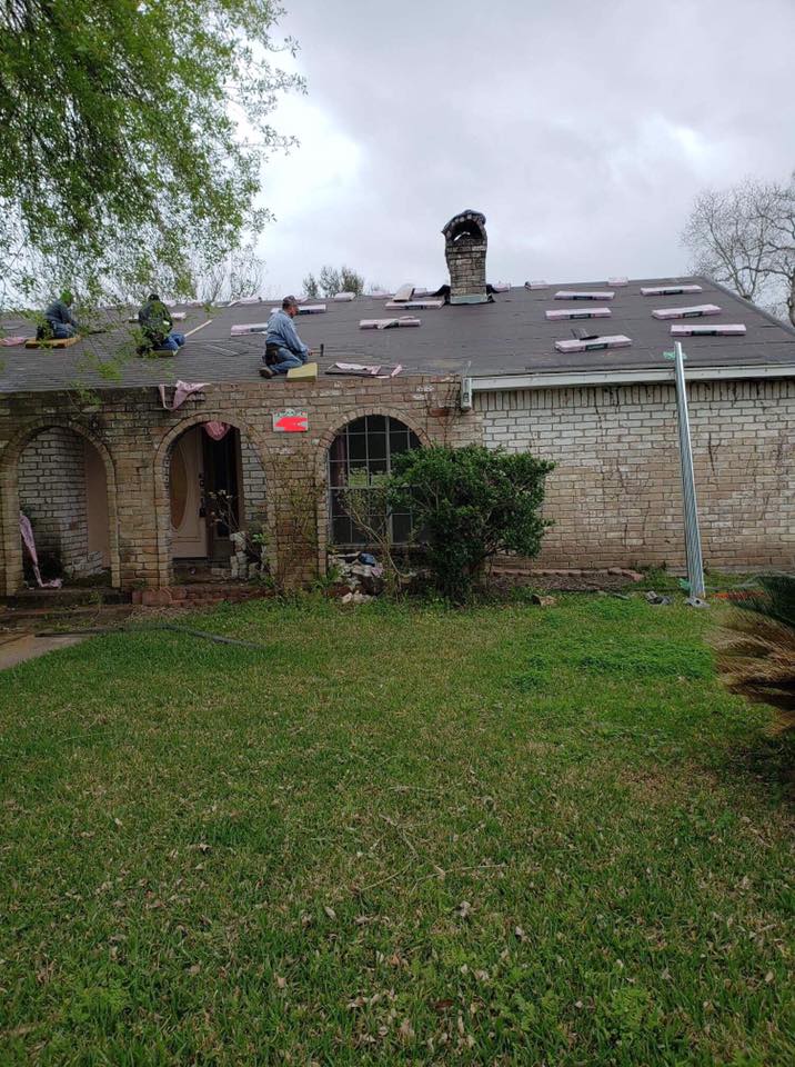 Texas Tornadoes Roofing & Remodeling team in Houston, TX - people or person