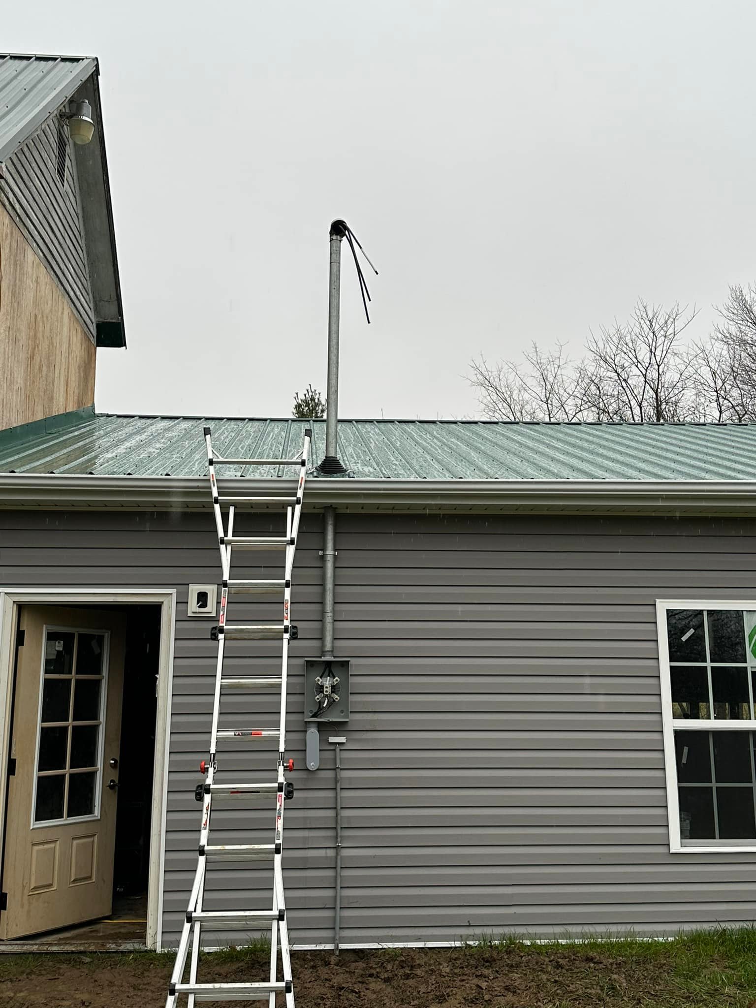 Electrician company Shelton's Electric in Crab Orchard, KY