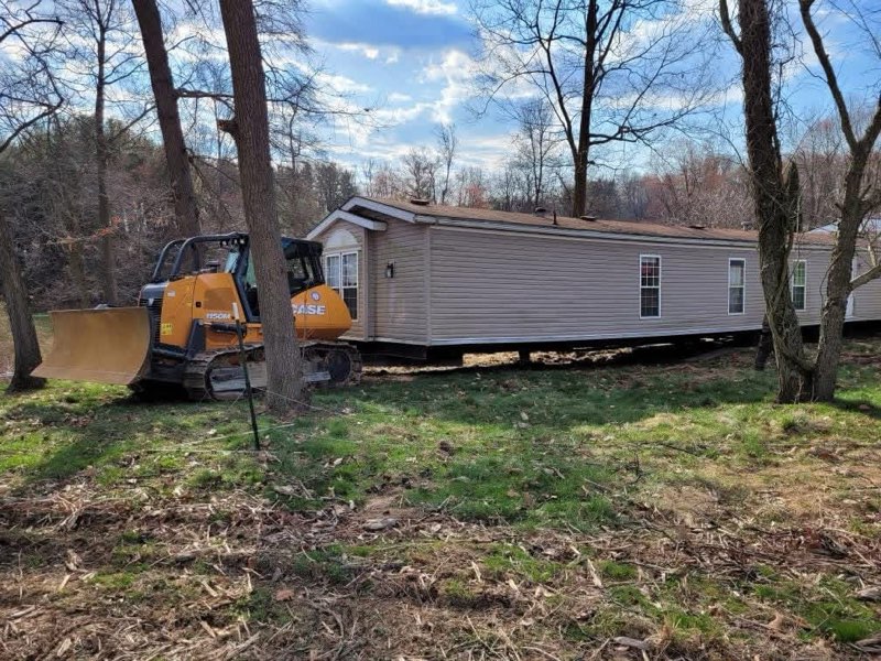  for USA Mobile Homes in Lansing, MI