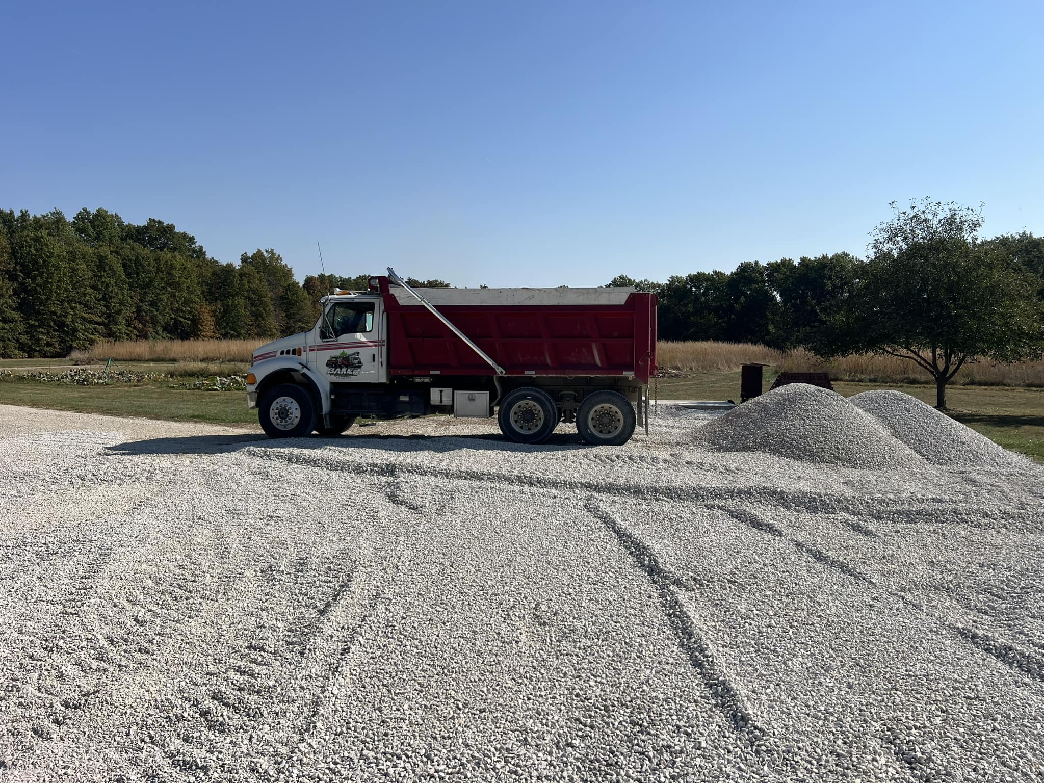 Tree Service company Baker Professional Services LLC in Shelbina, MO
