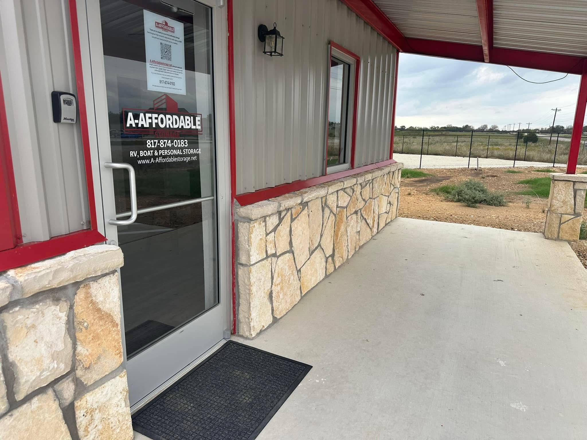  for Hernandez Masonry & Concrete LLC in Granbury, TX