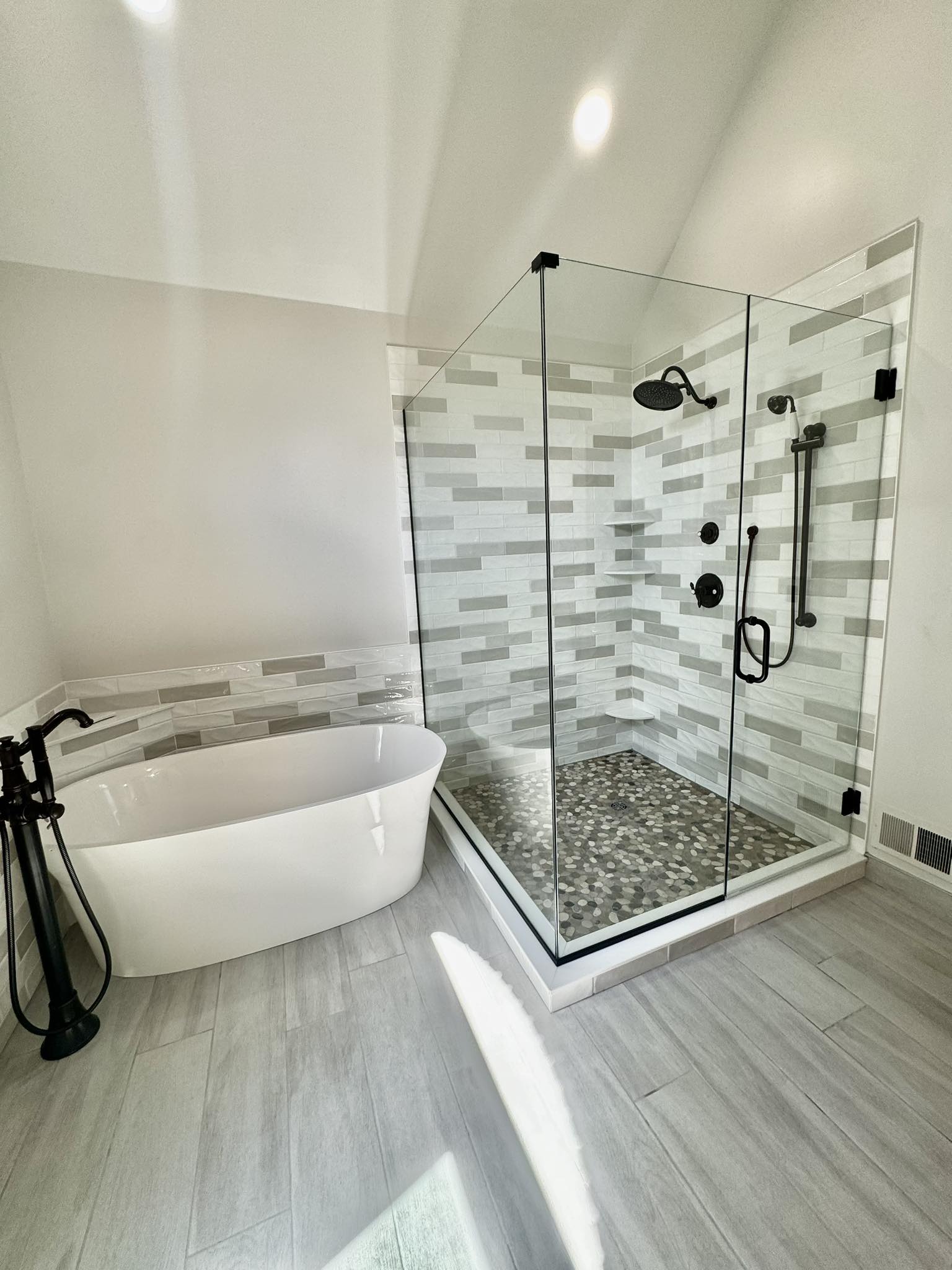 Tile & Remodeling Company company Northern Tile in Richmond, MI