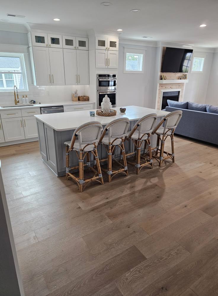 Construction & Remodeling company DL Construction & Flooring in Morehead City, NC