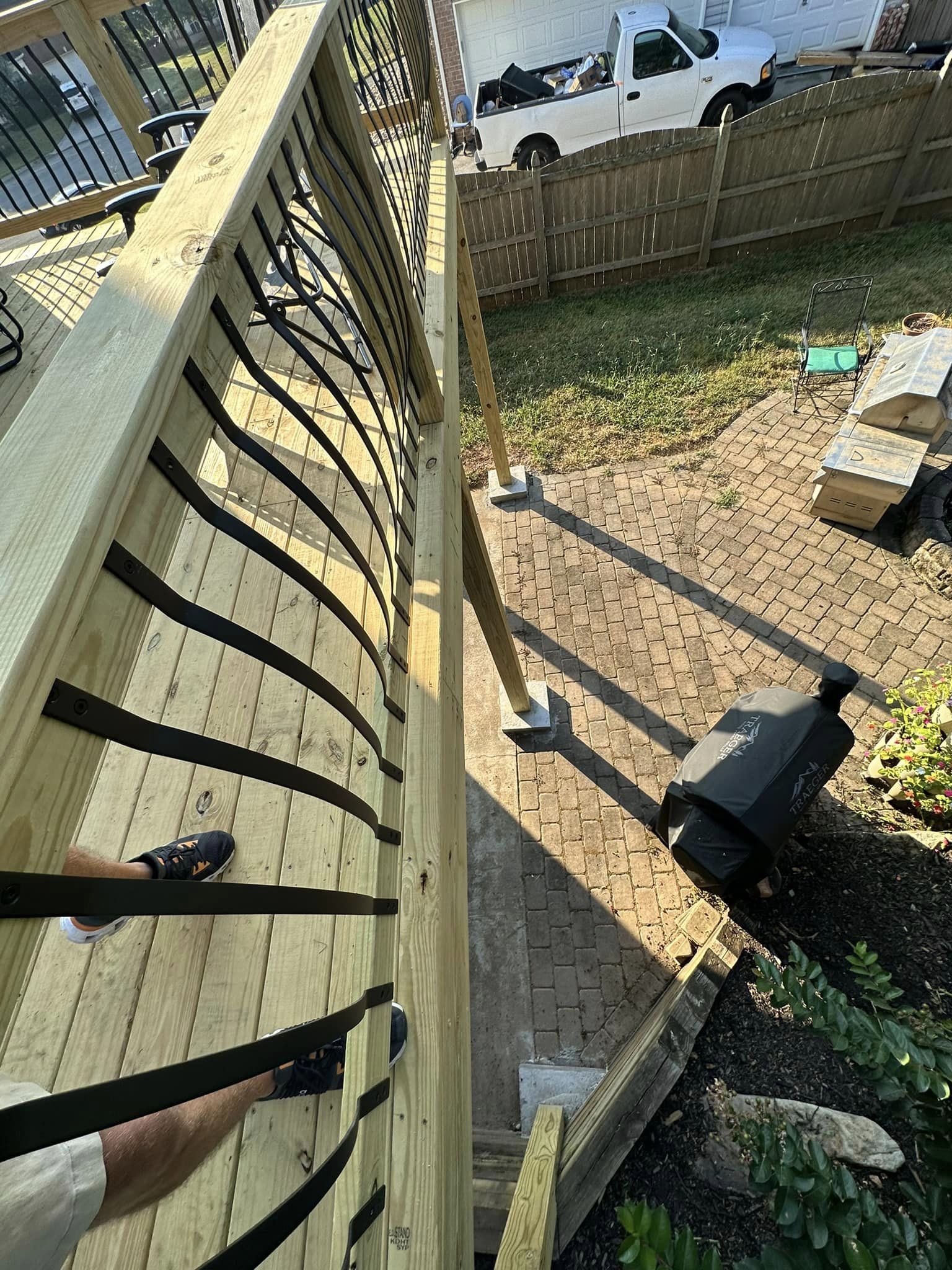  for Longs Decks  in Knoxville, TN