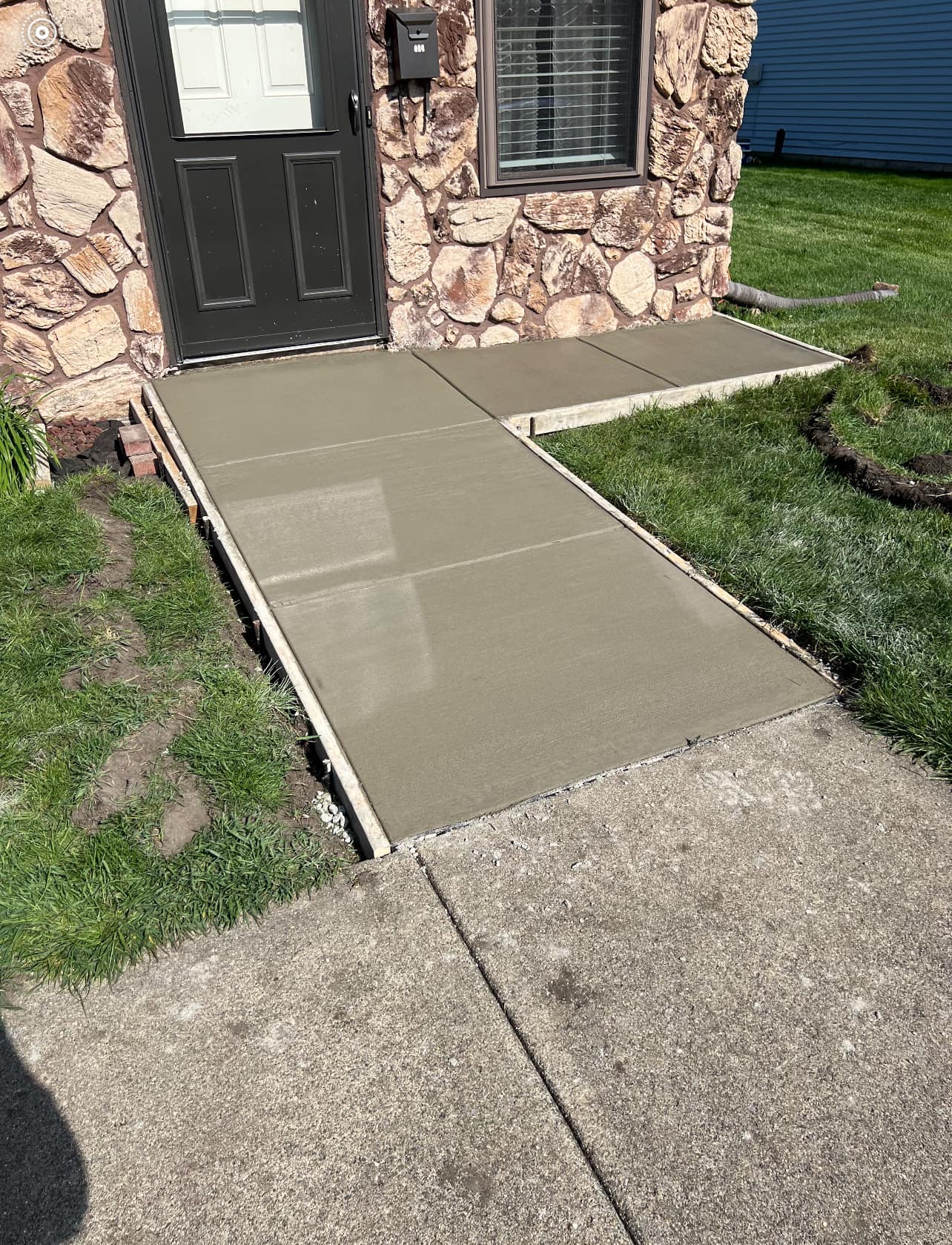  for Bermuda Roofing and Remodeling in Elkhart, IN