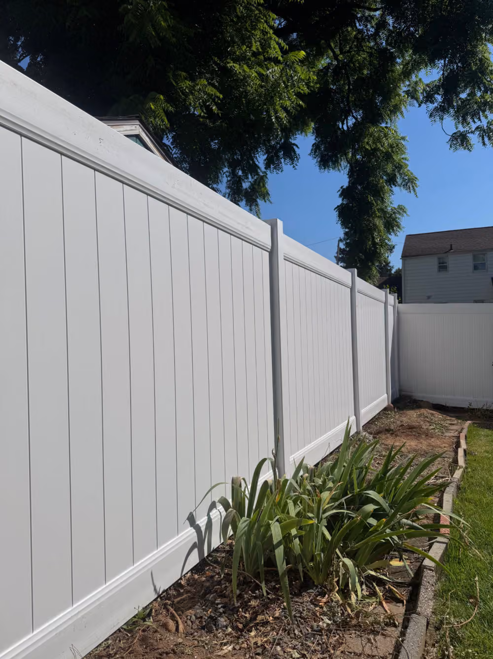 Vinyl Fence Installation in Union NJ