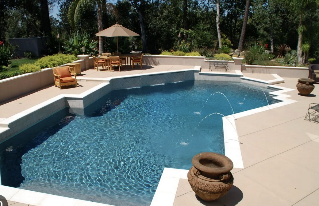 G & R Pool Construction LLC team in Oklahoma City, OK - people or person
