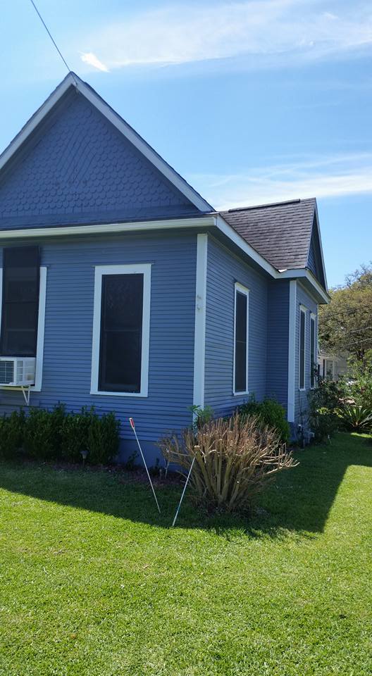 painter service company Aguilar Paint & Construction in El Campo, TX