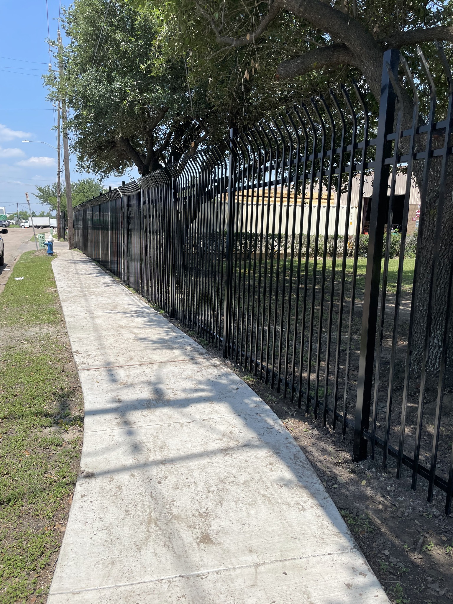  for Kingdom Fence in Houston, TX