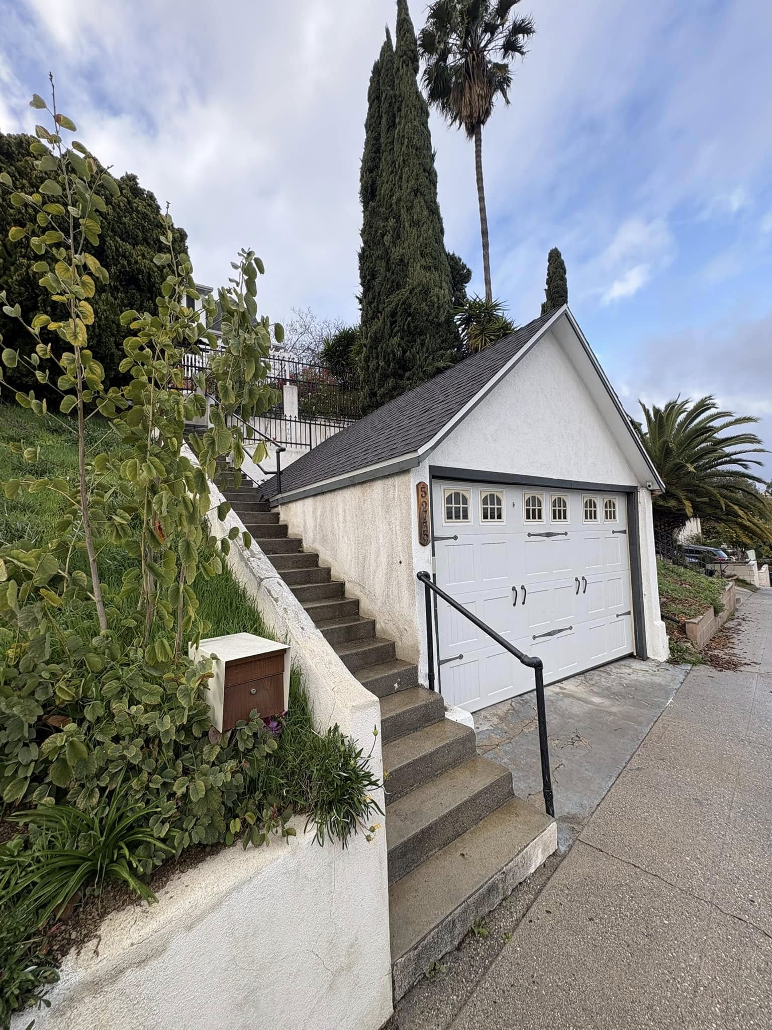 Lopez Roofing & Construction team in Hesperia, CA - people or person