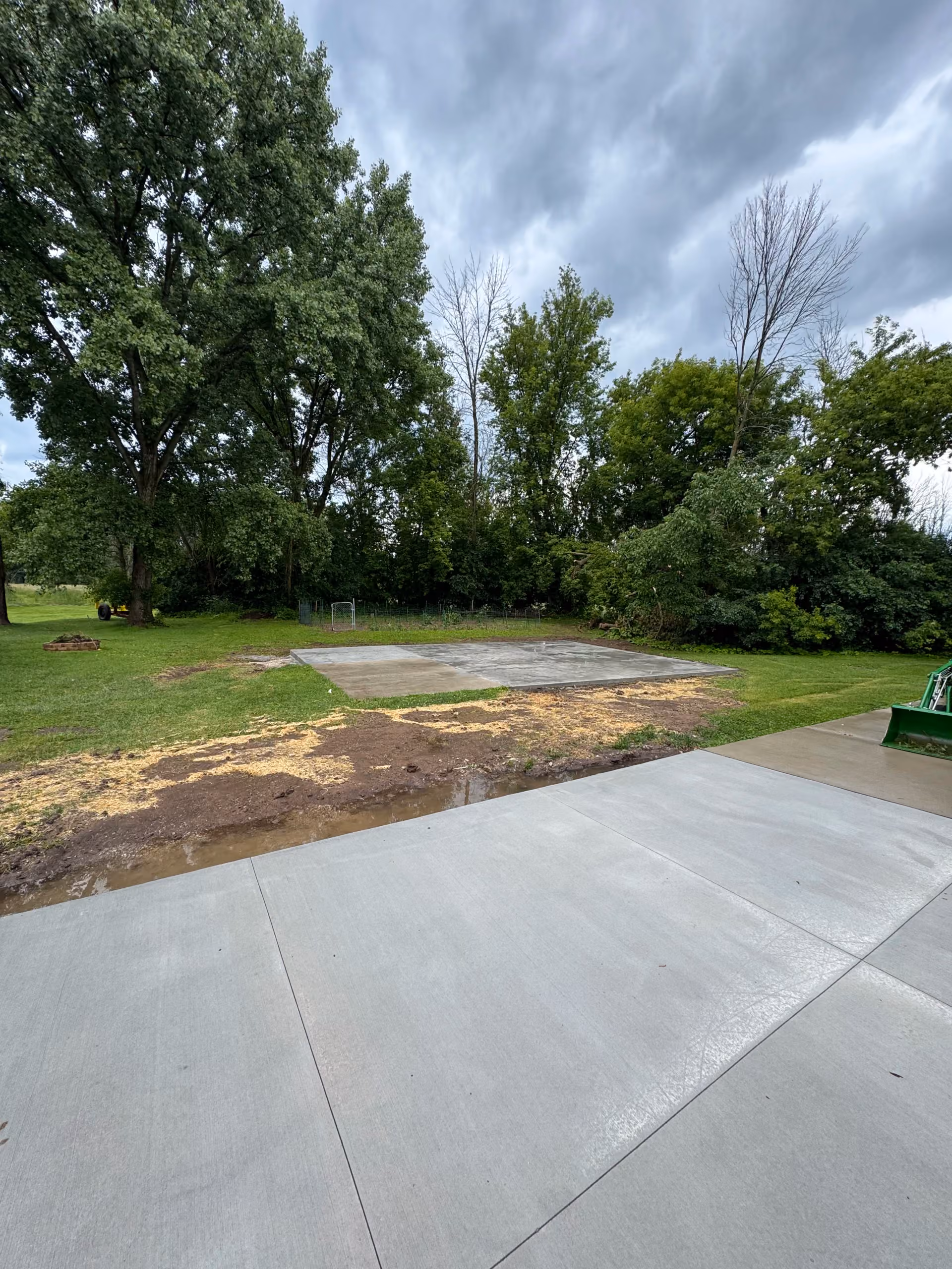 Old Landscape Curbing Removed and Yard Given a Full Refresh