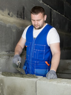  for Wall Builders LLC in Independence, MO