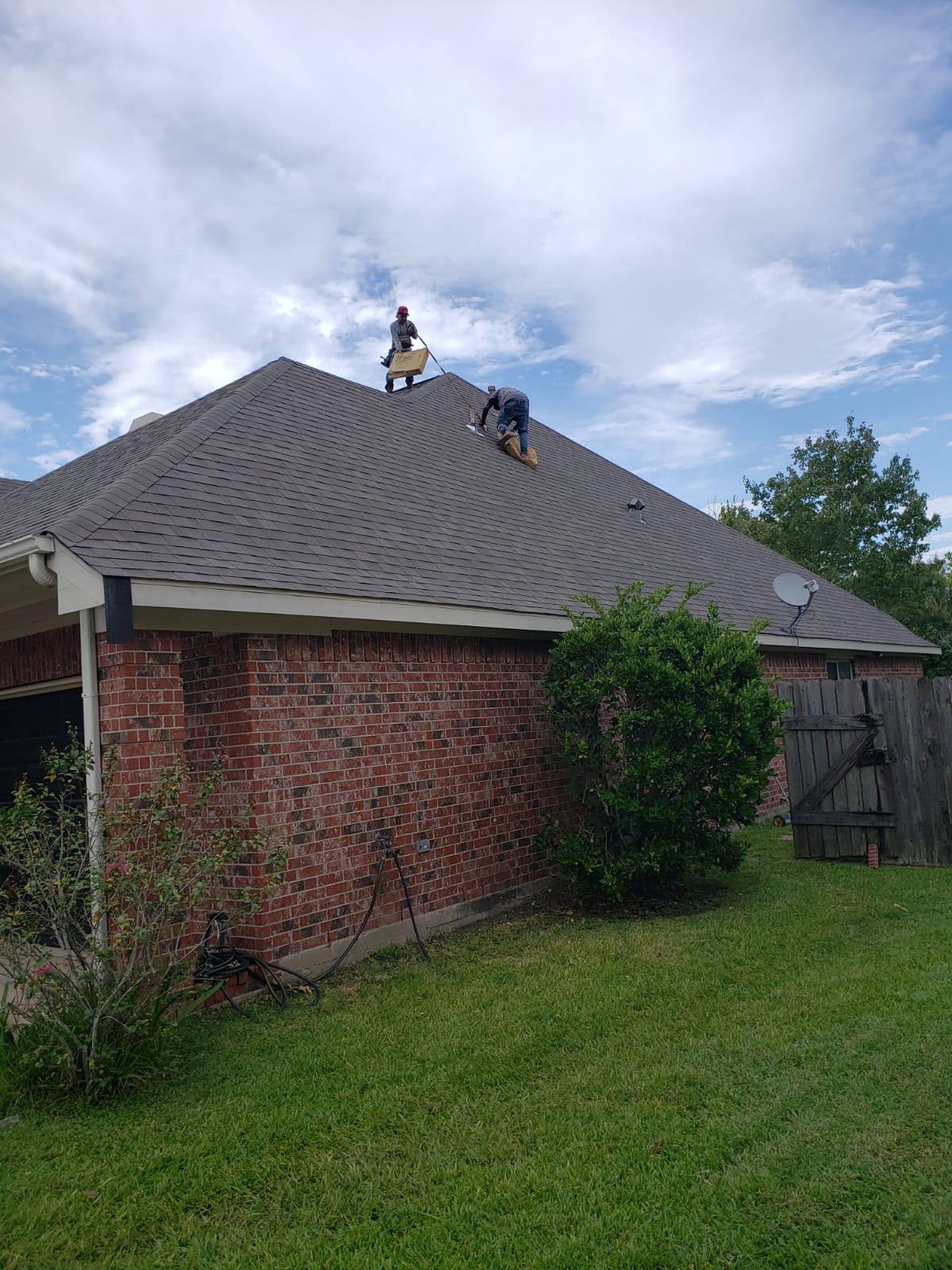 Texas Tornadoes Roofing & Remodeling team in Houston, TX - people or person