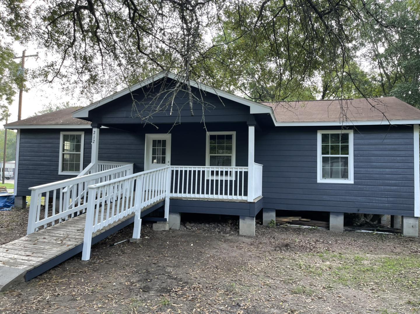 Jones Construction & Flooring team in Bogata, TX - people or person